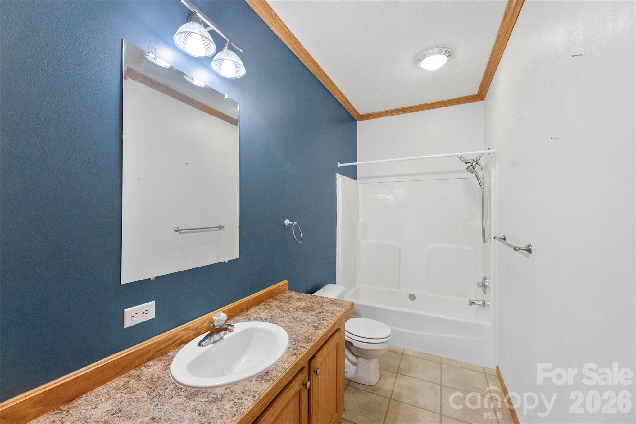 2411 Mission Road — York