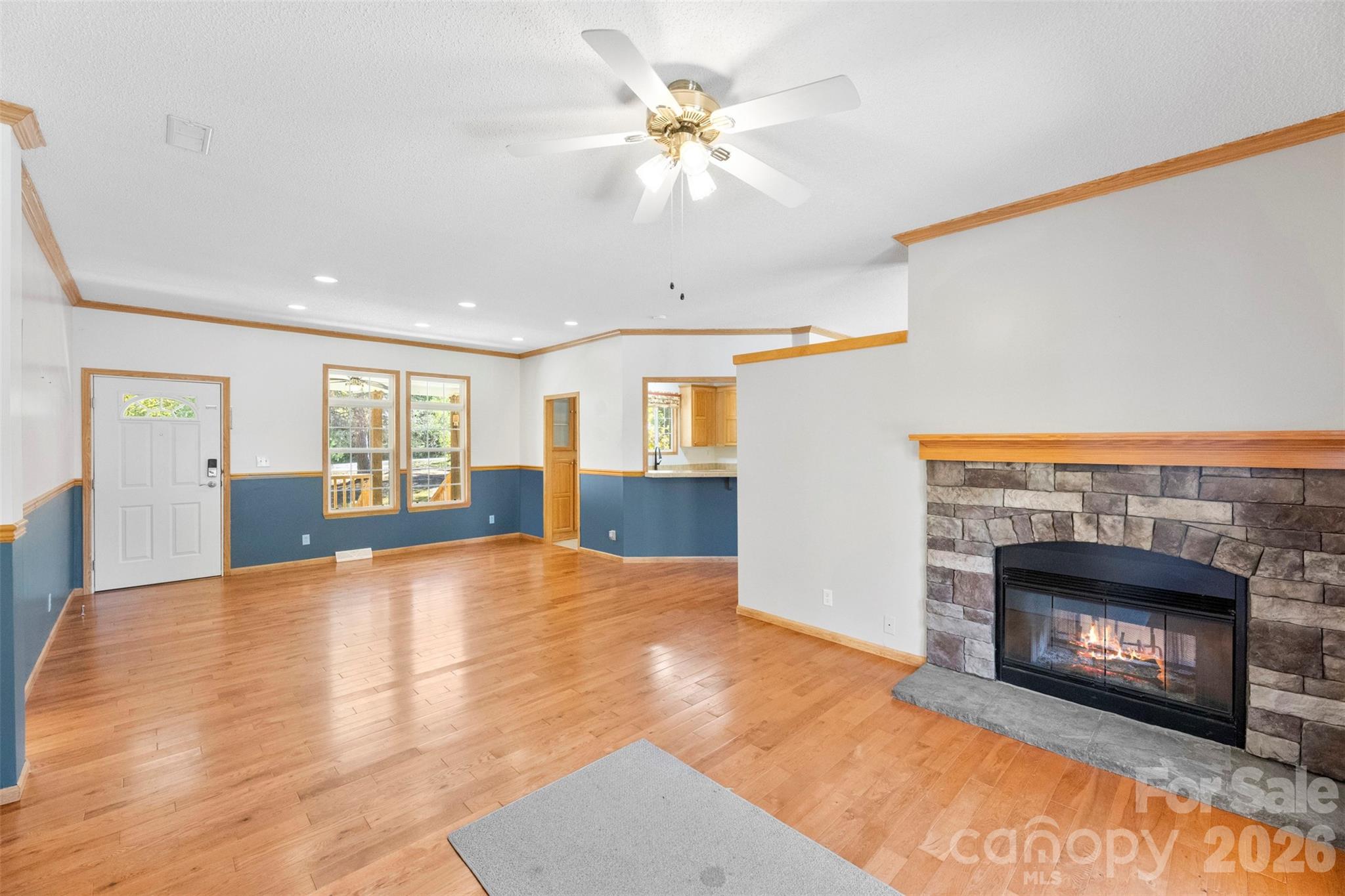 2411 Mission Road — York
