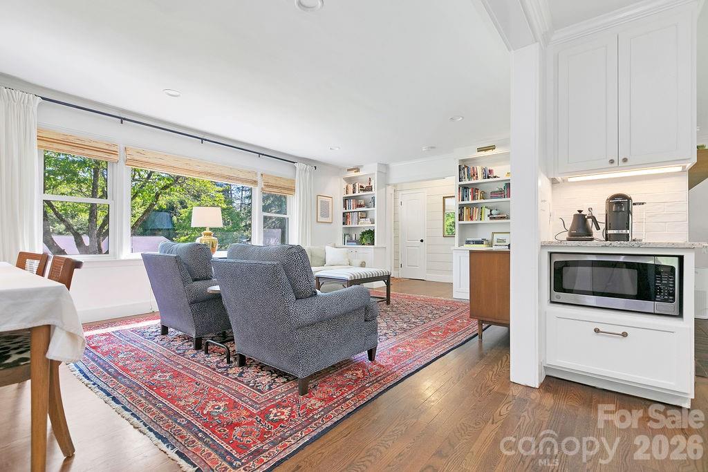 84 Far Hills Terrace — Brevard