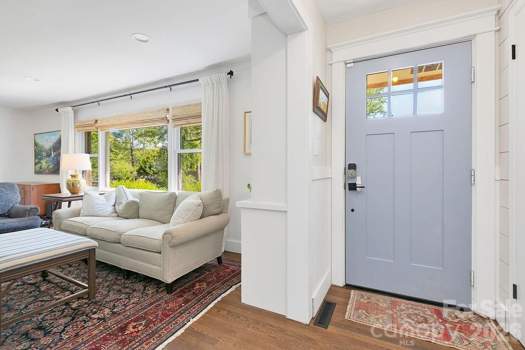 84 Far Hills Terrace — Brevard