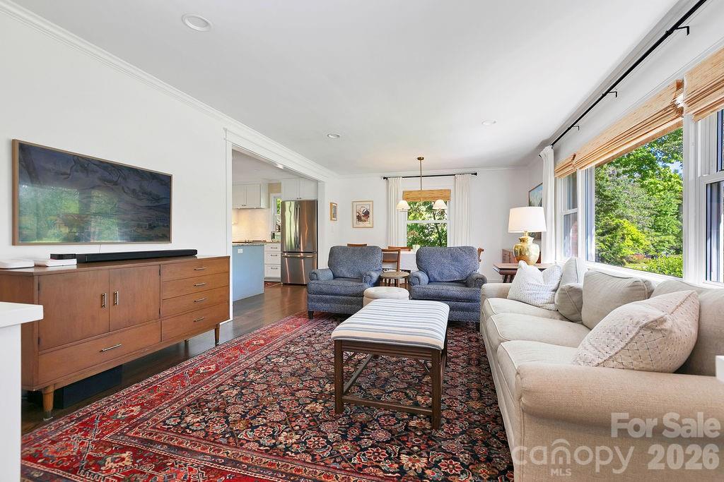 84 Far Hills Terrace — Brevard