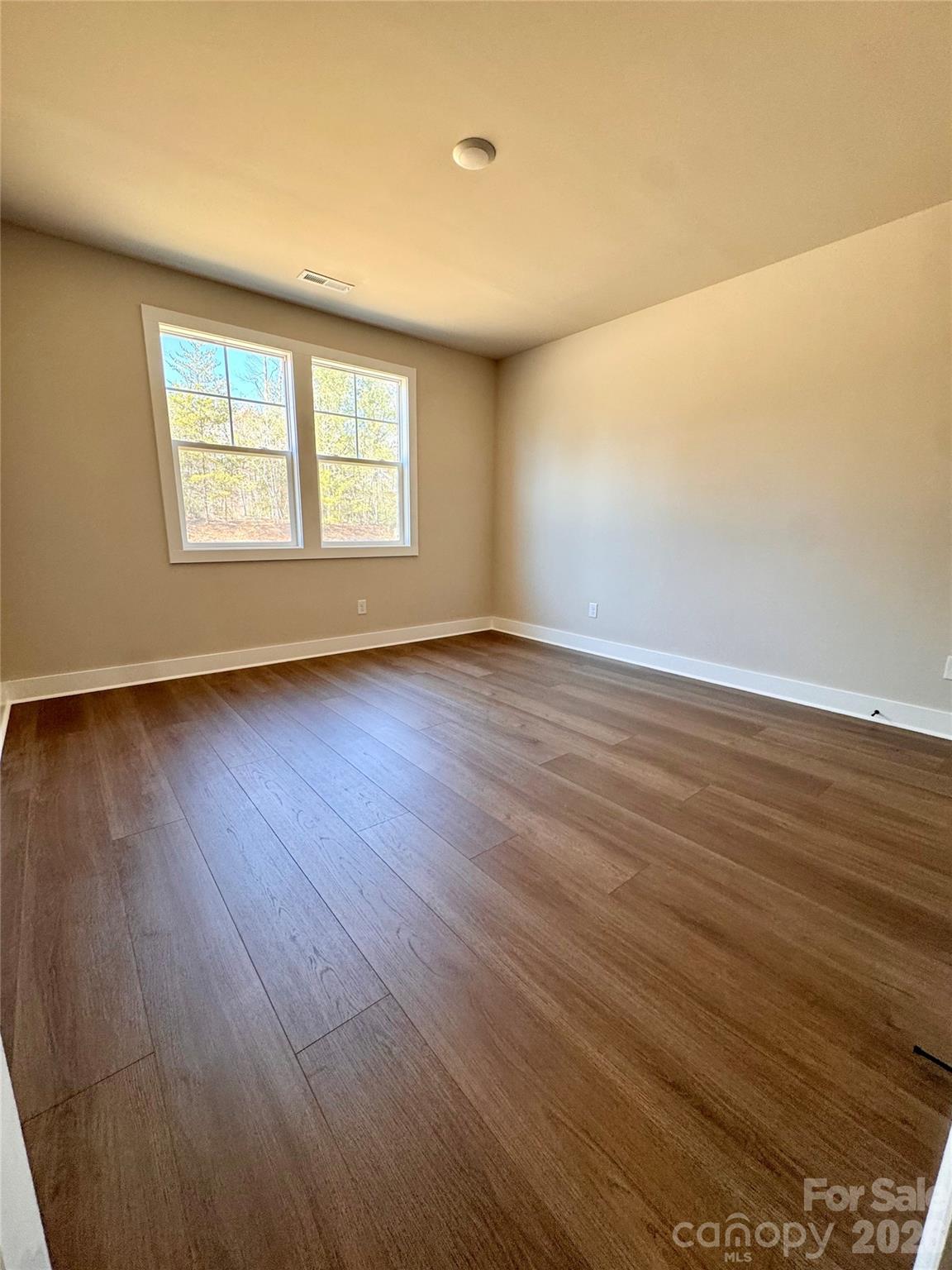 2426 Kimberly Avenue — Morganton