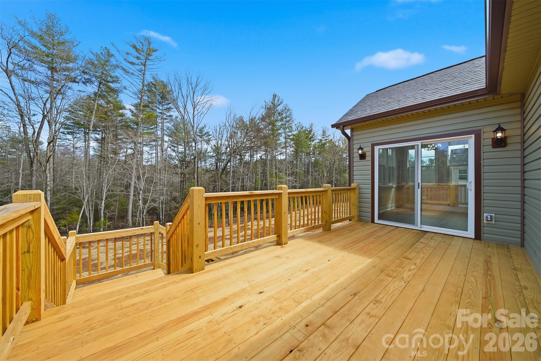 2426 Kimberly Avenue — Morganton