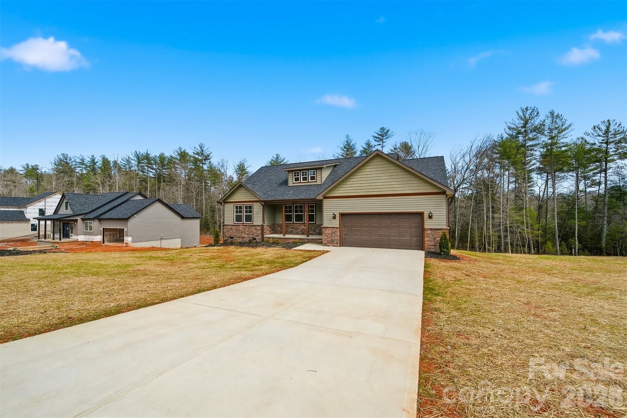 2426 Kimberly Avenue — Morganton