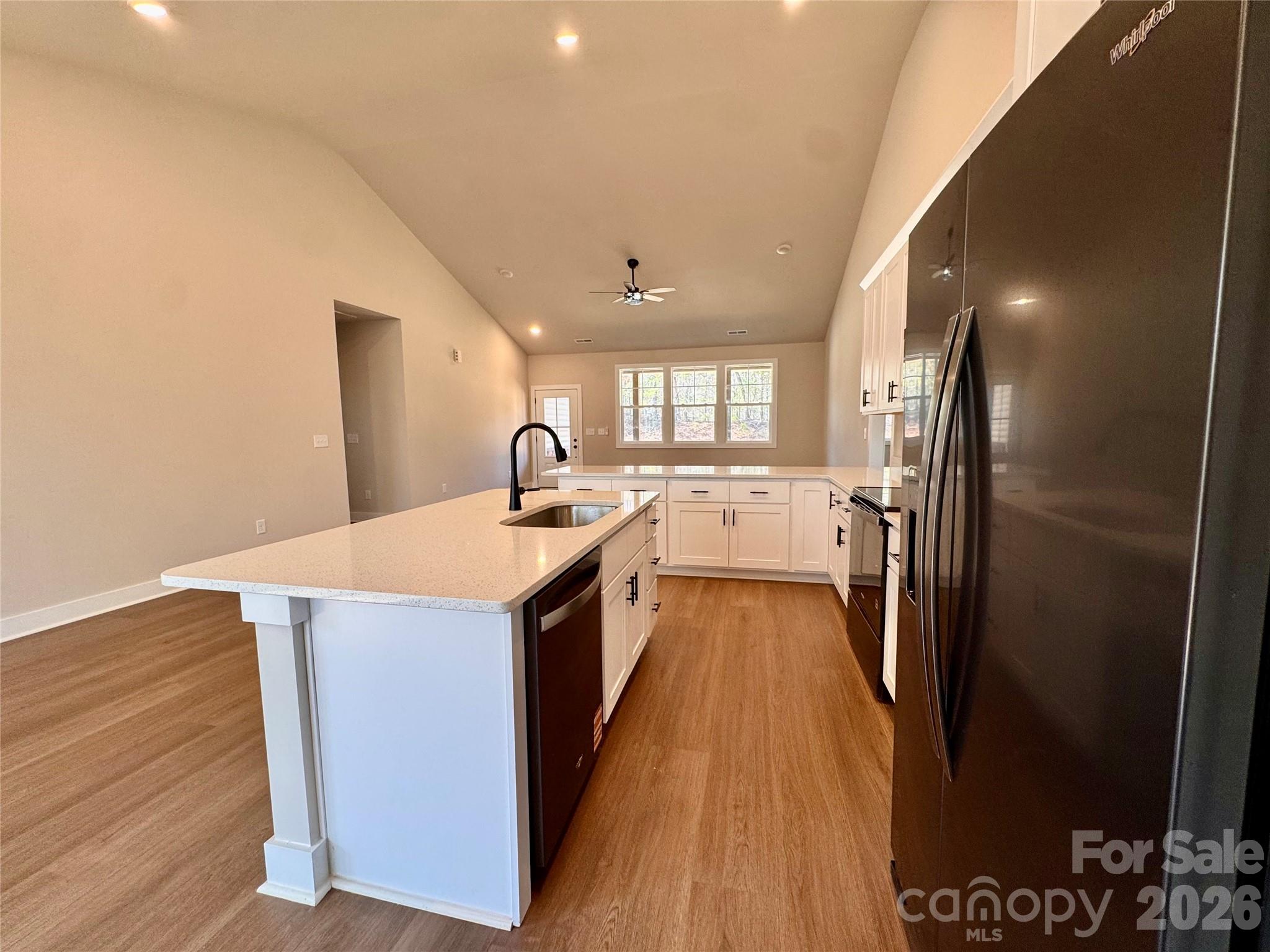 2426 Kimberly Avenue — Morganton