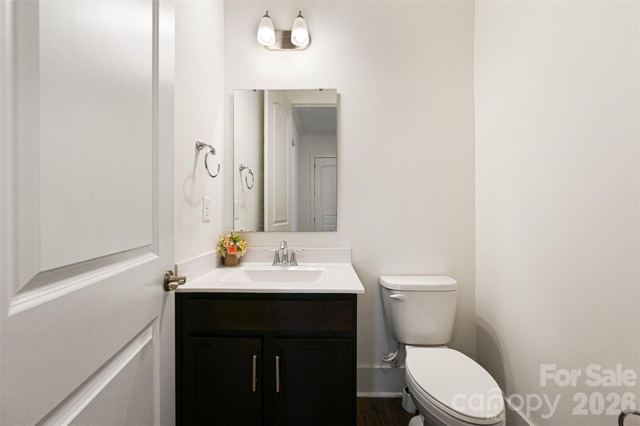 1310 Bershire Lane — Charlotte