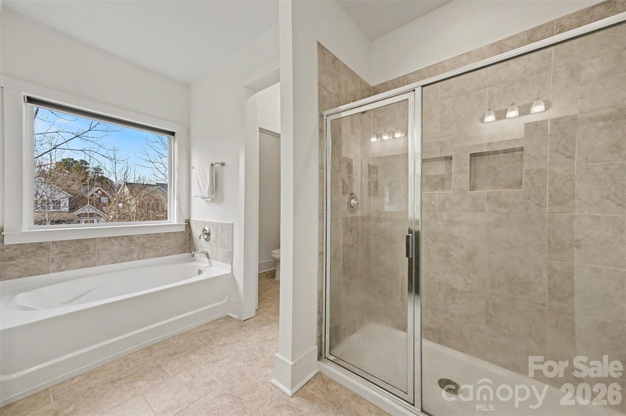 1310 Bershire Lane — Charlotte