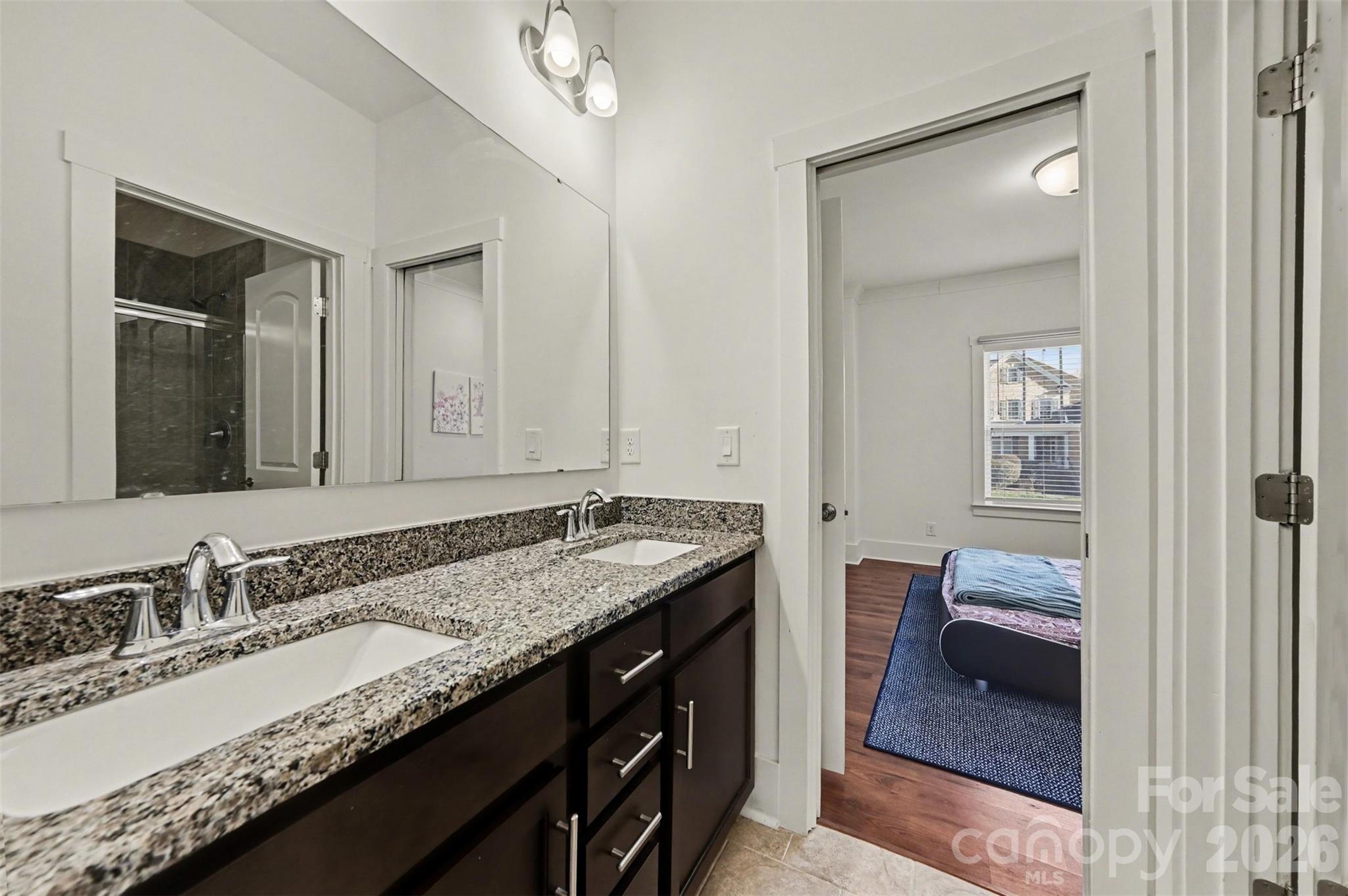 1310 Bershire Lane — Charlotte