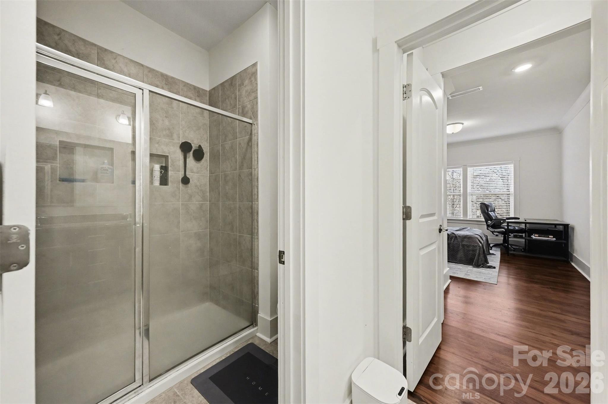 1310 Bershire Lane — Charlotte