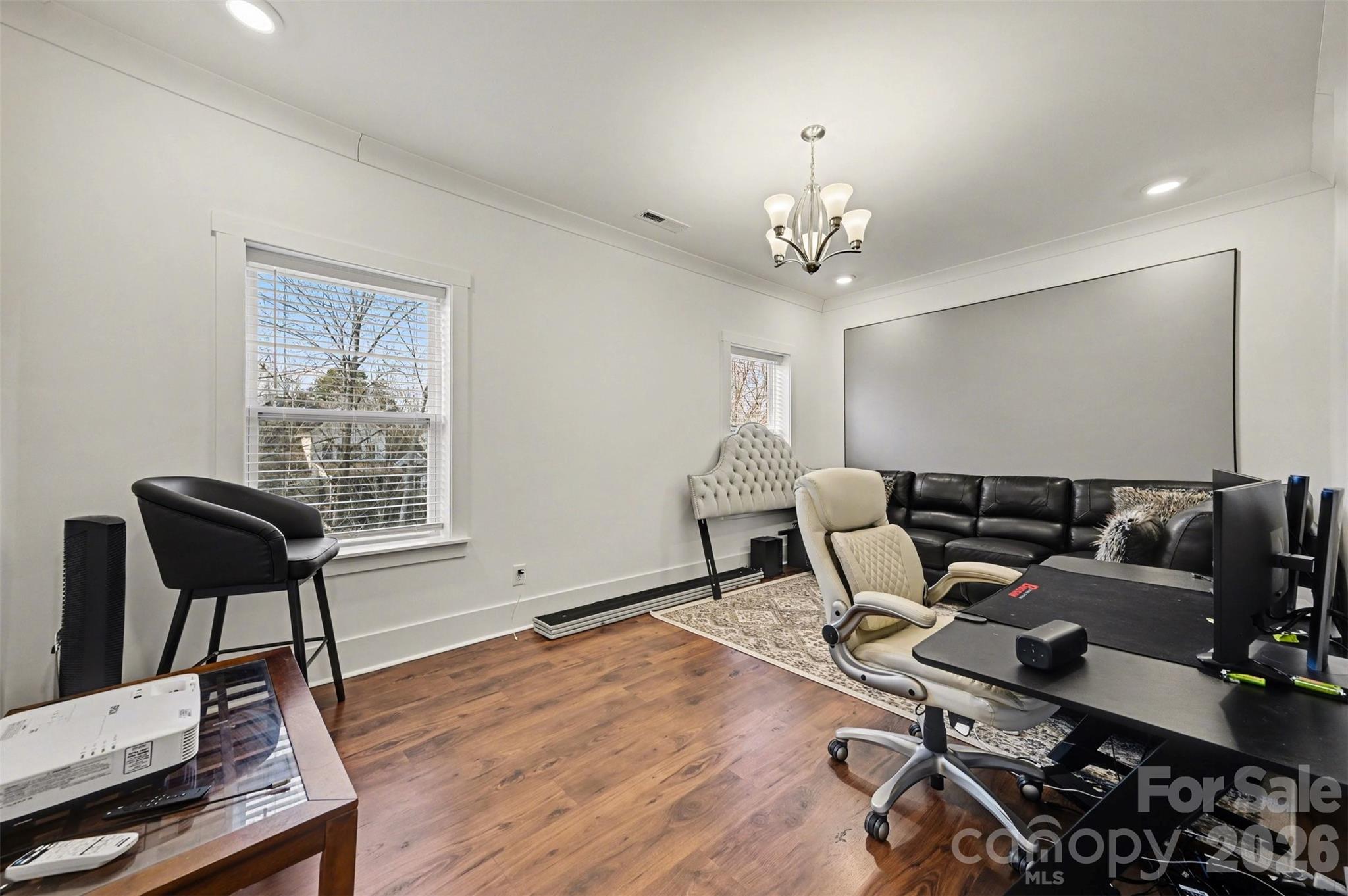1310 Bershire Lane — Charlotte