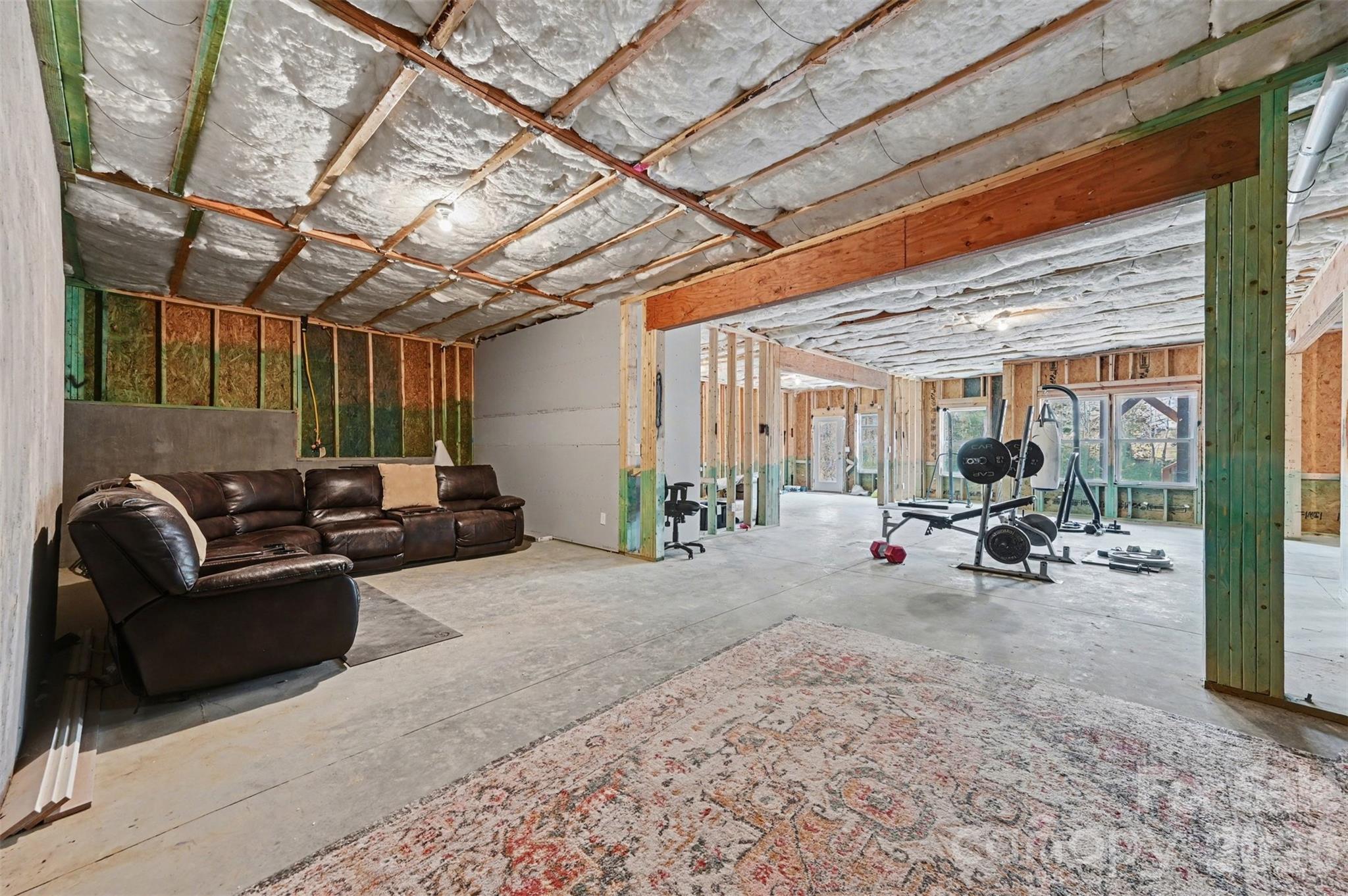 1310 Bershire Lane — Charlotte