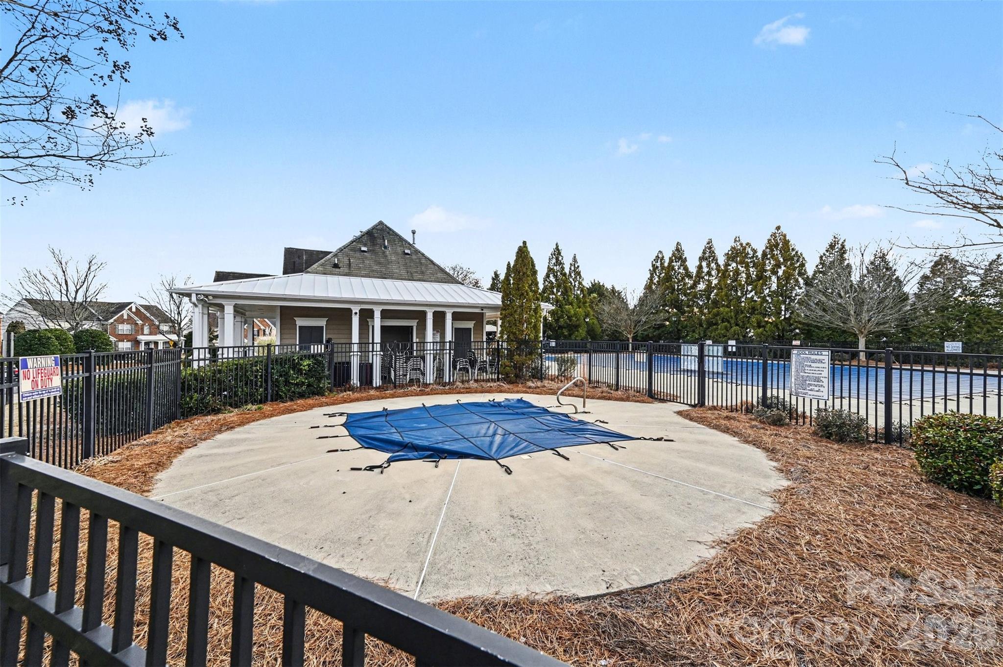 1310 Bershire Lane — Charlotte