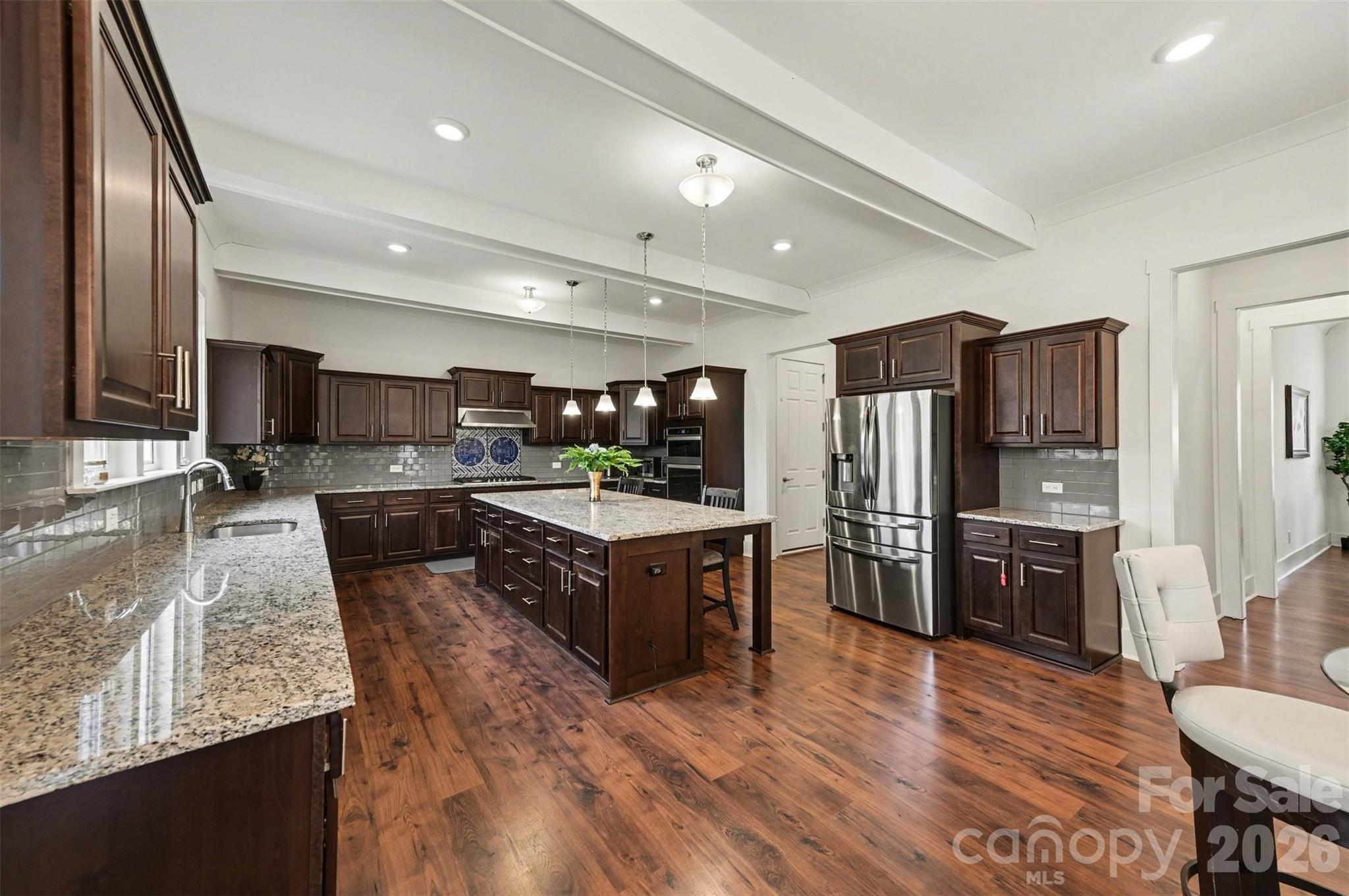 1310 Bershire Lane — Charlotte