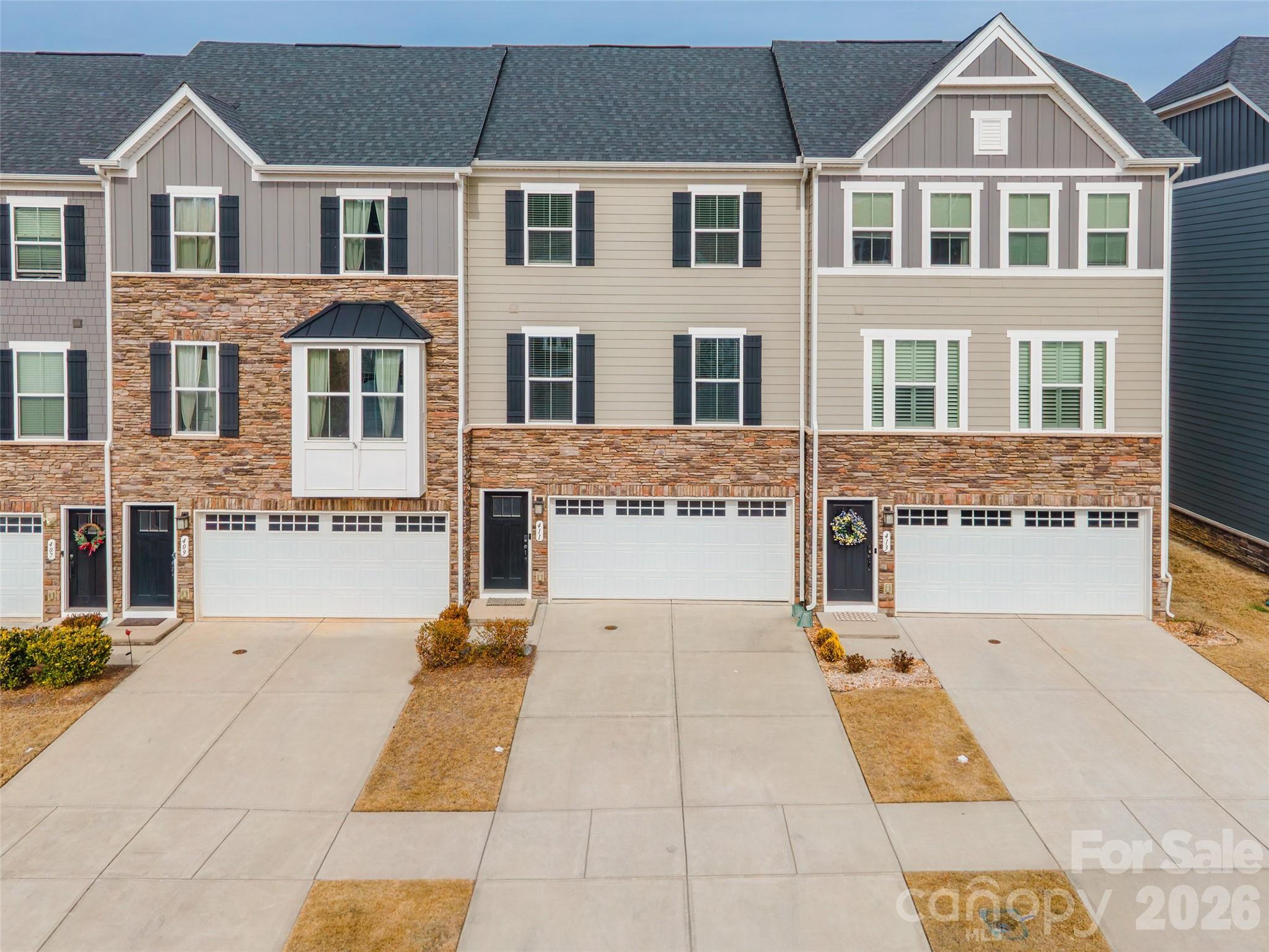411 Lahinch Drive — Tega Cay