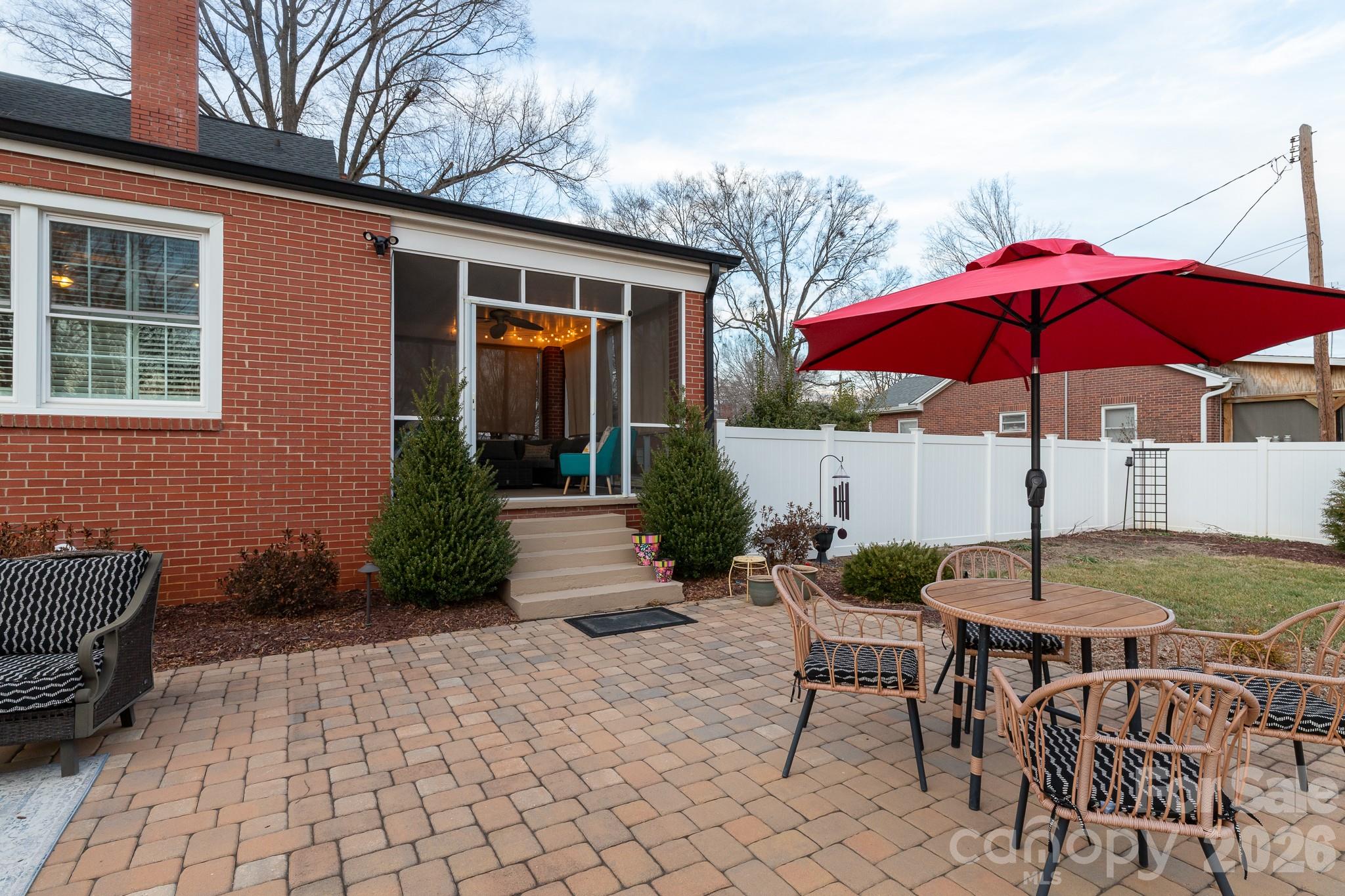 813 W Mountain Street — Kings Mountain