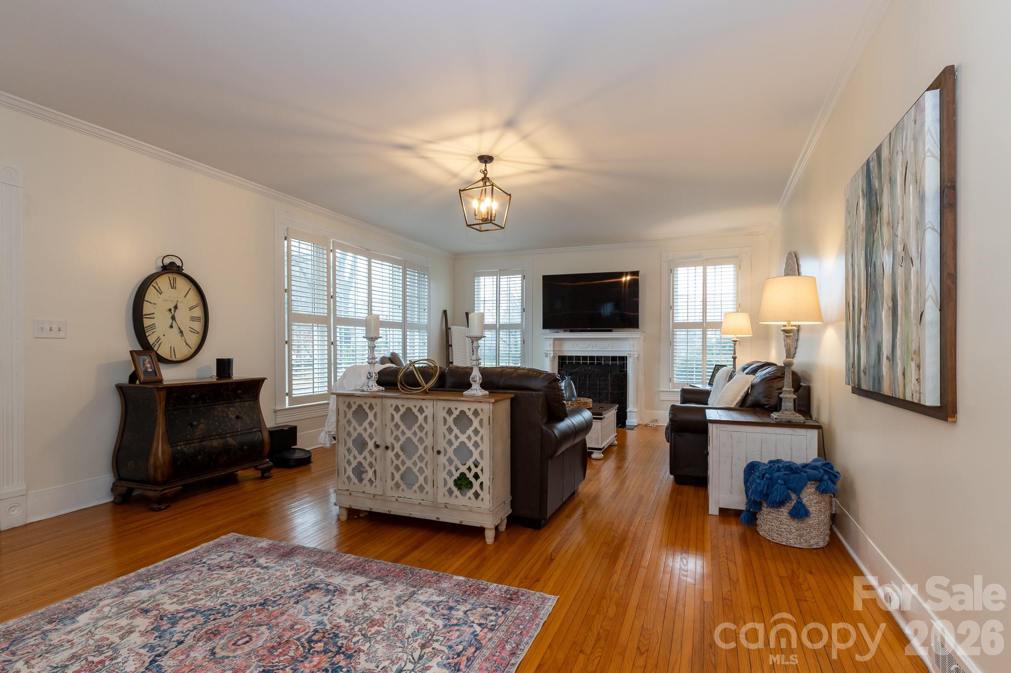 813 W Mountain Street — Kings Mountain