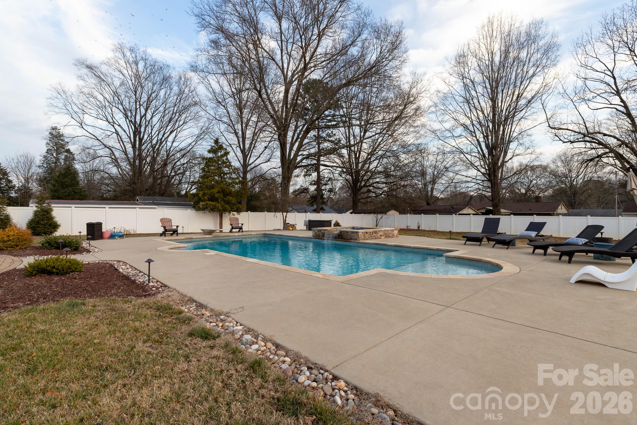 813 W Mountain Street — Kings Mountain