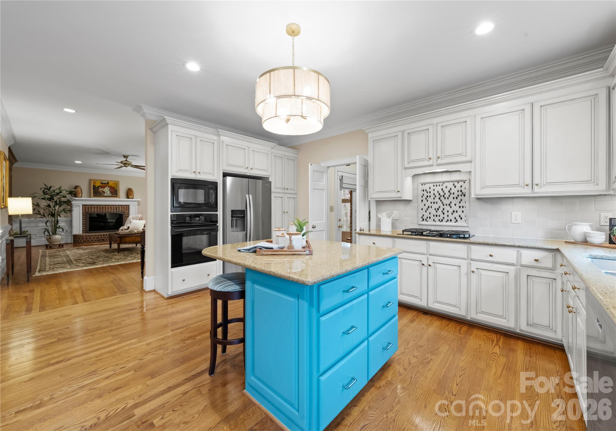 4026 Sharon View Road — Charlotte