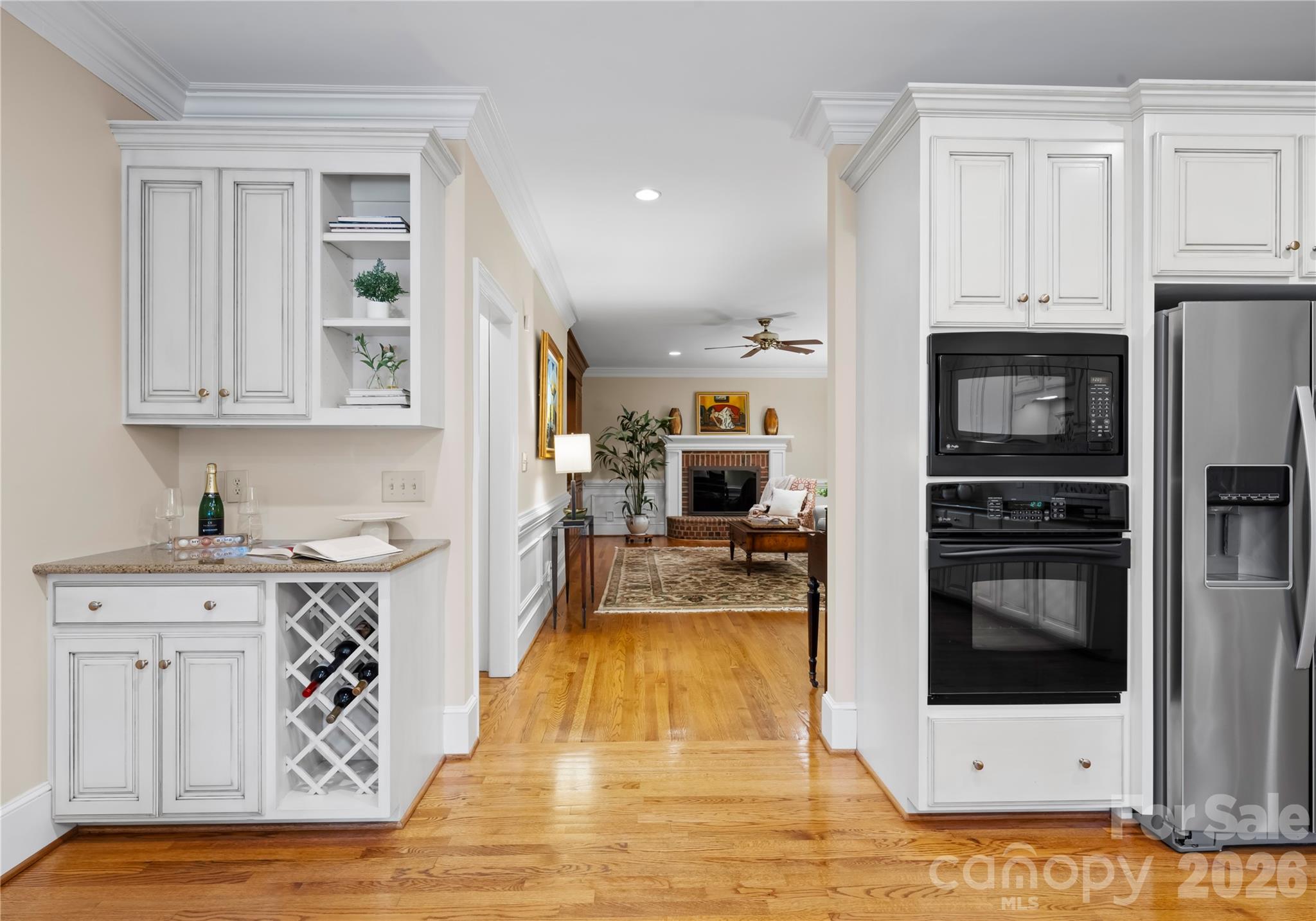 4026 Sharon View Road — Charlotte