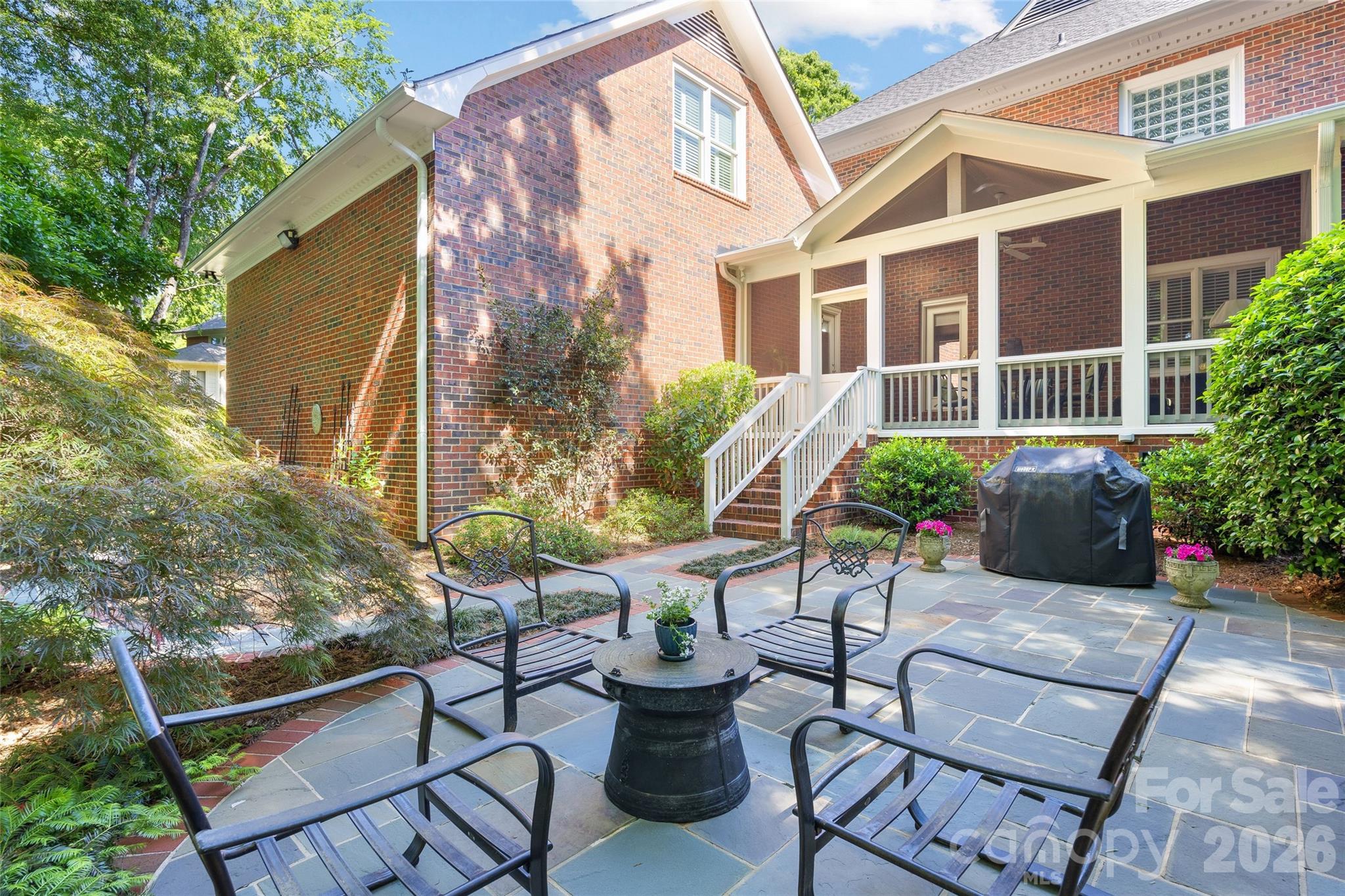 4026 Sharon View Road — Charlotte