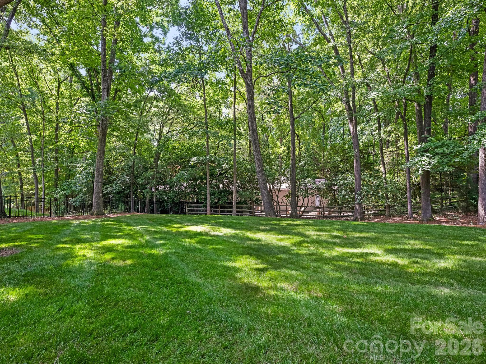 4026 Sharon View Road — Charlotte