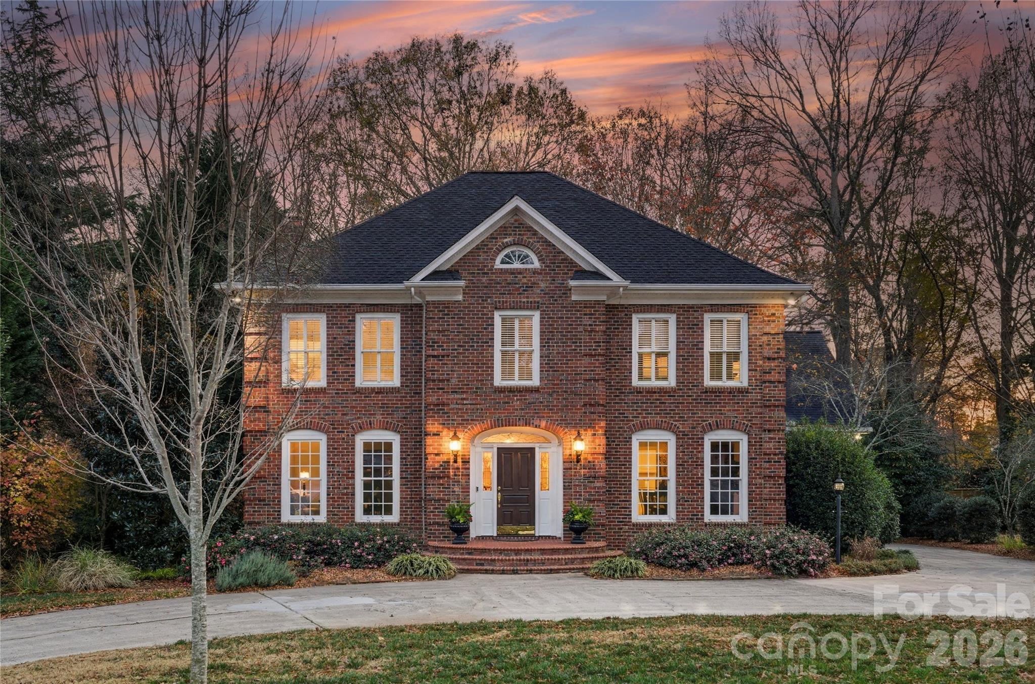 4026 Sharon View Road — Charlotte