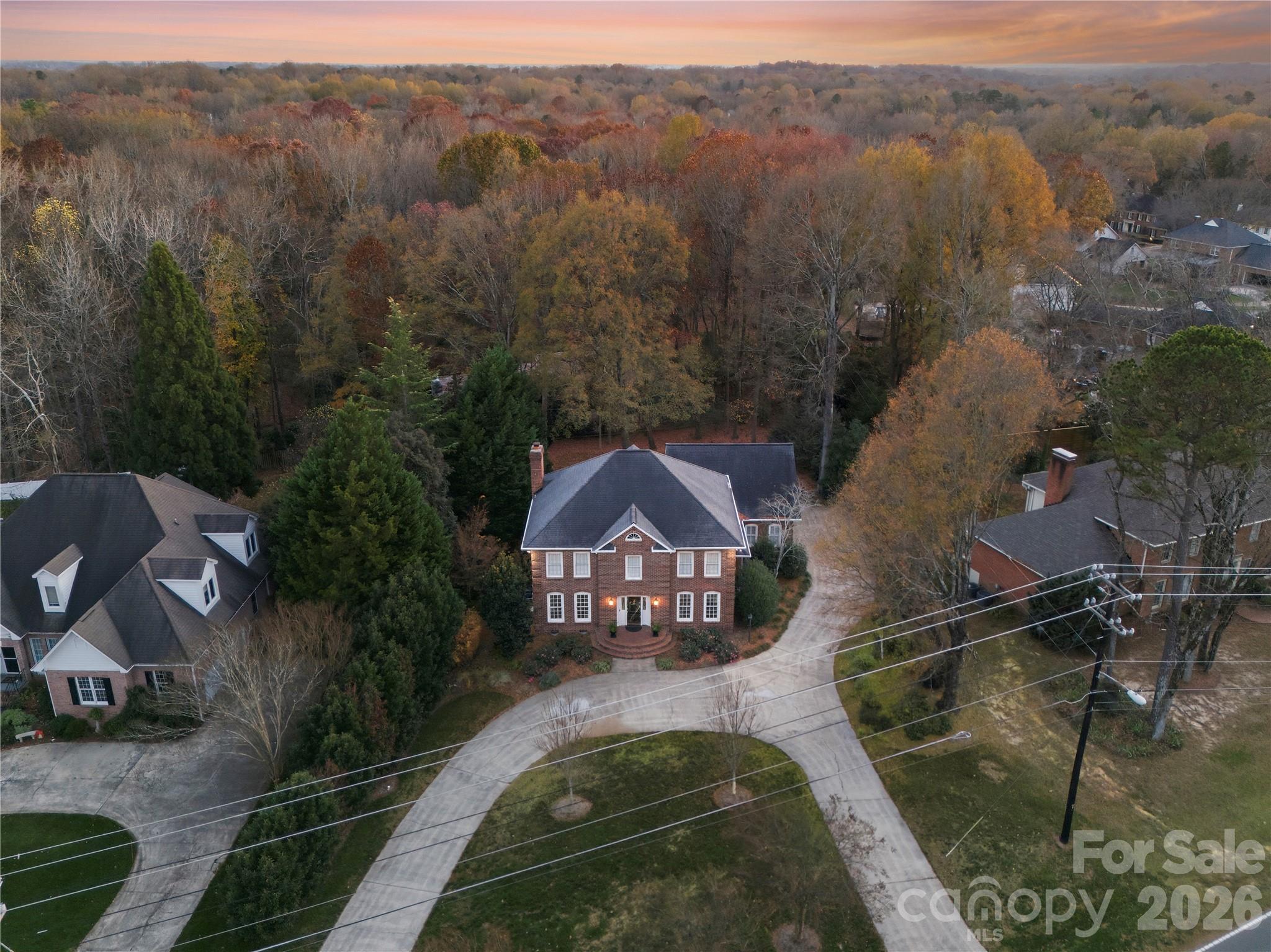 4026 Sharon View Road — Charlotte