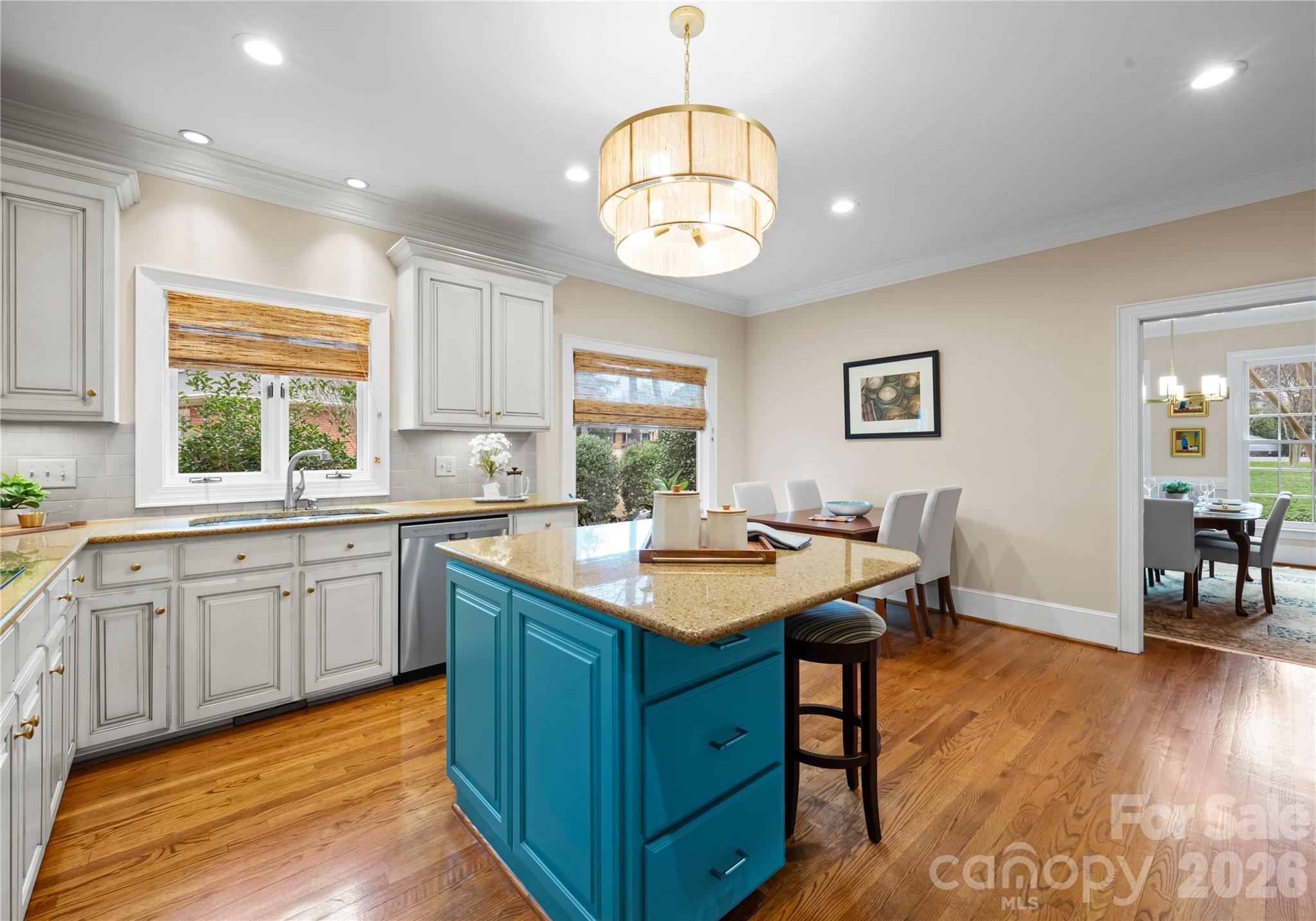 4026 Sharon View Road — Charlotte