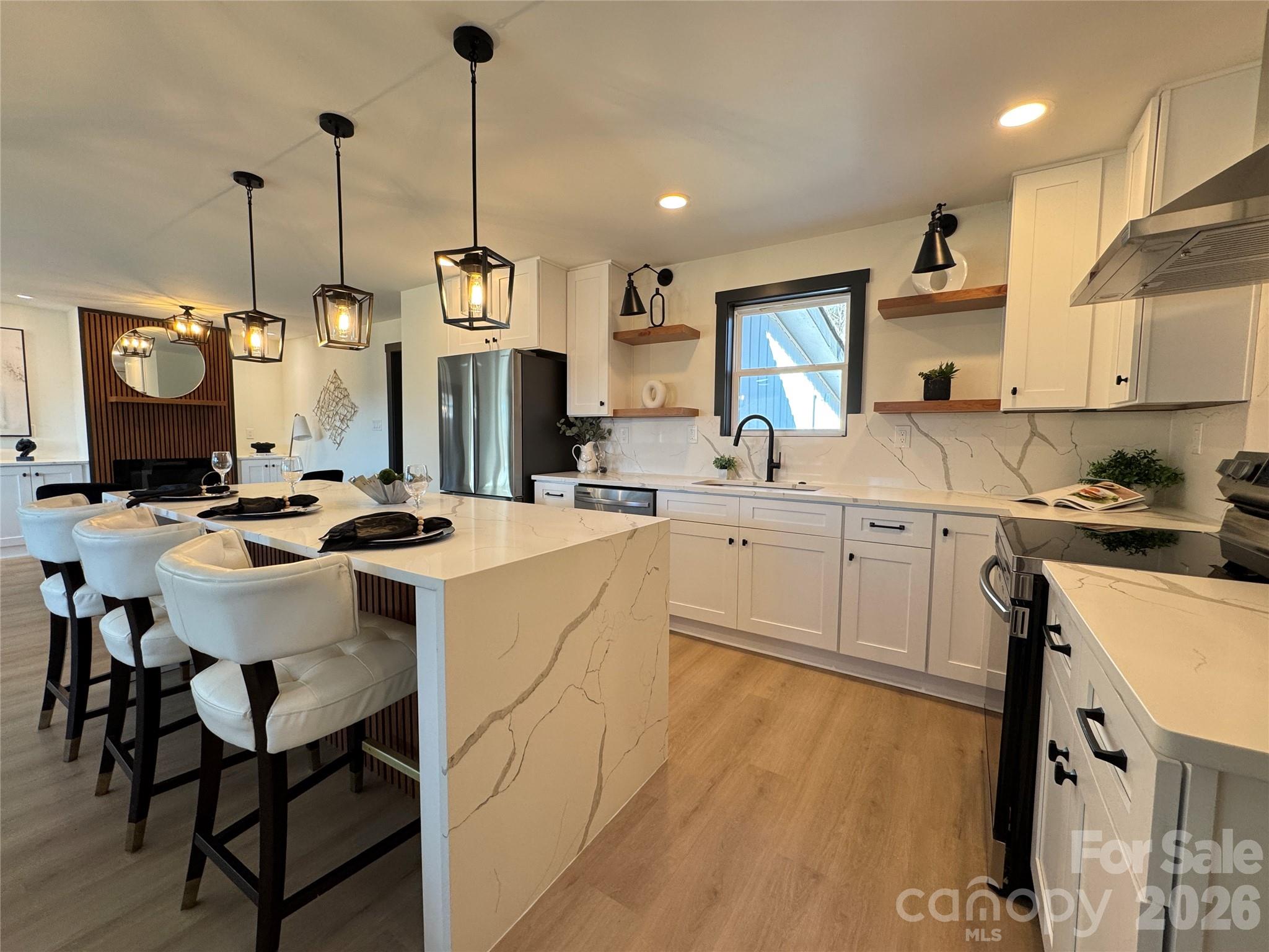 5916 Griffith Road — Monroe