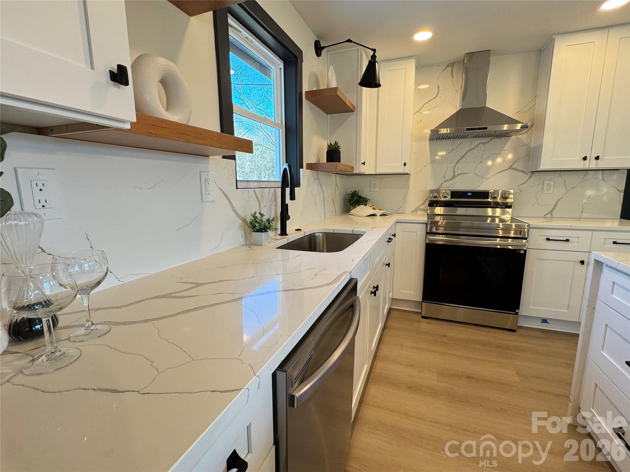 5916 Griffith Road — Monroe