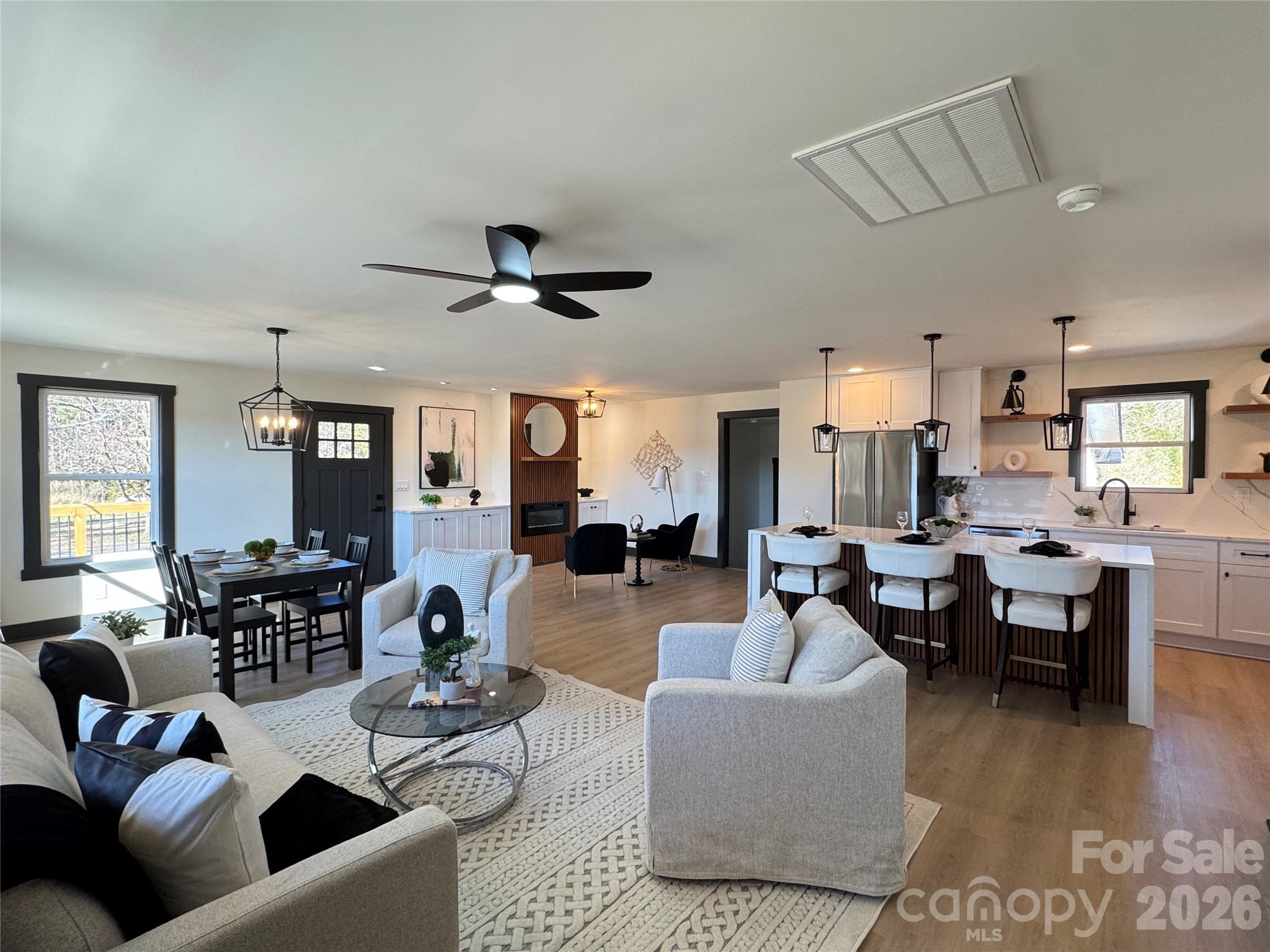 5916 Griffith Road — Monroe