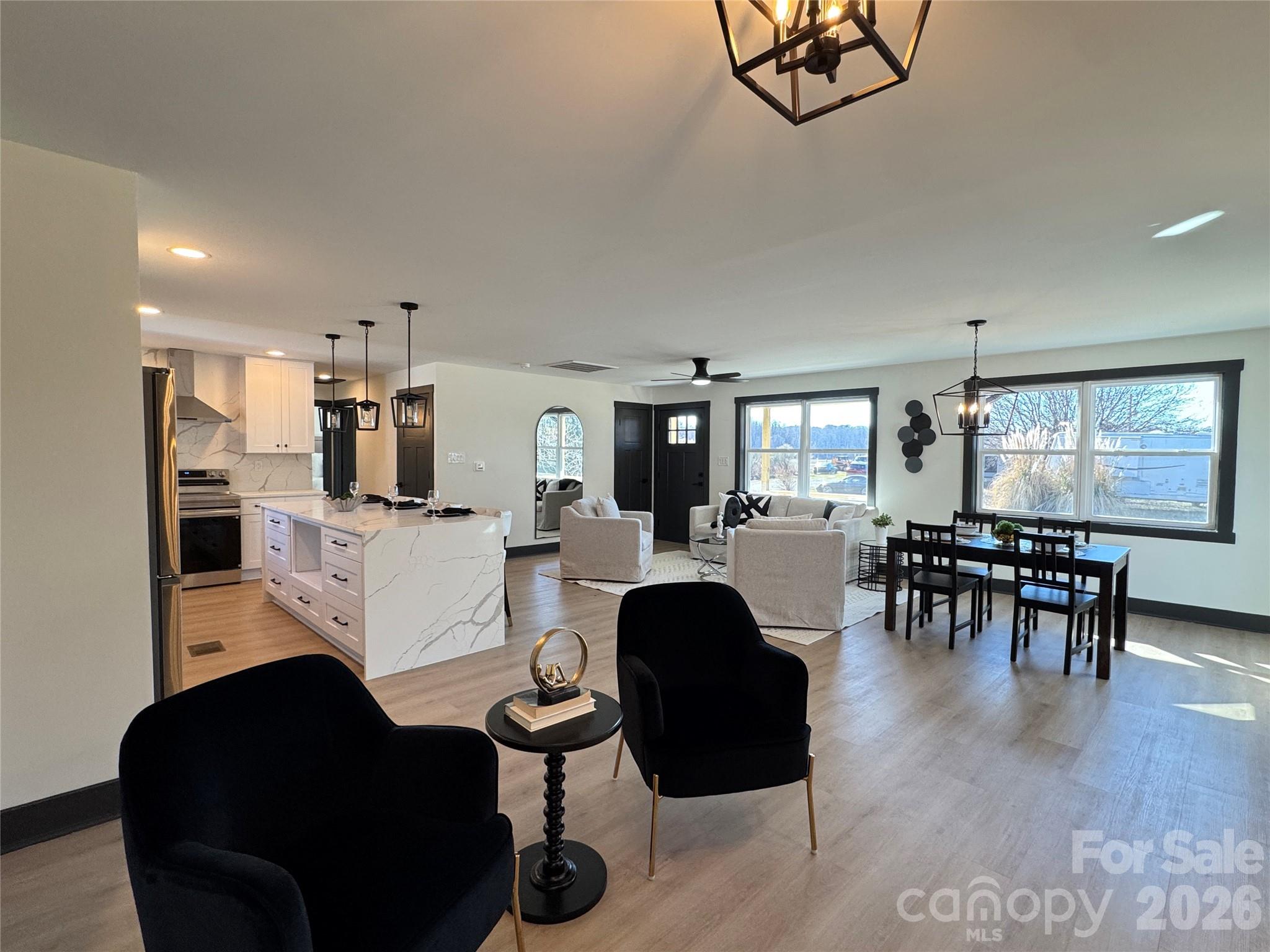 5916 Griffith Road — Monroe