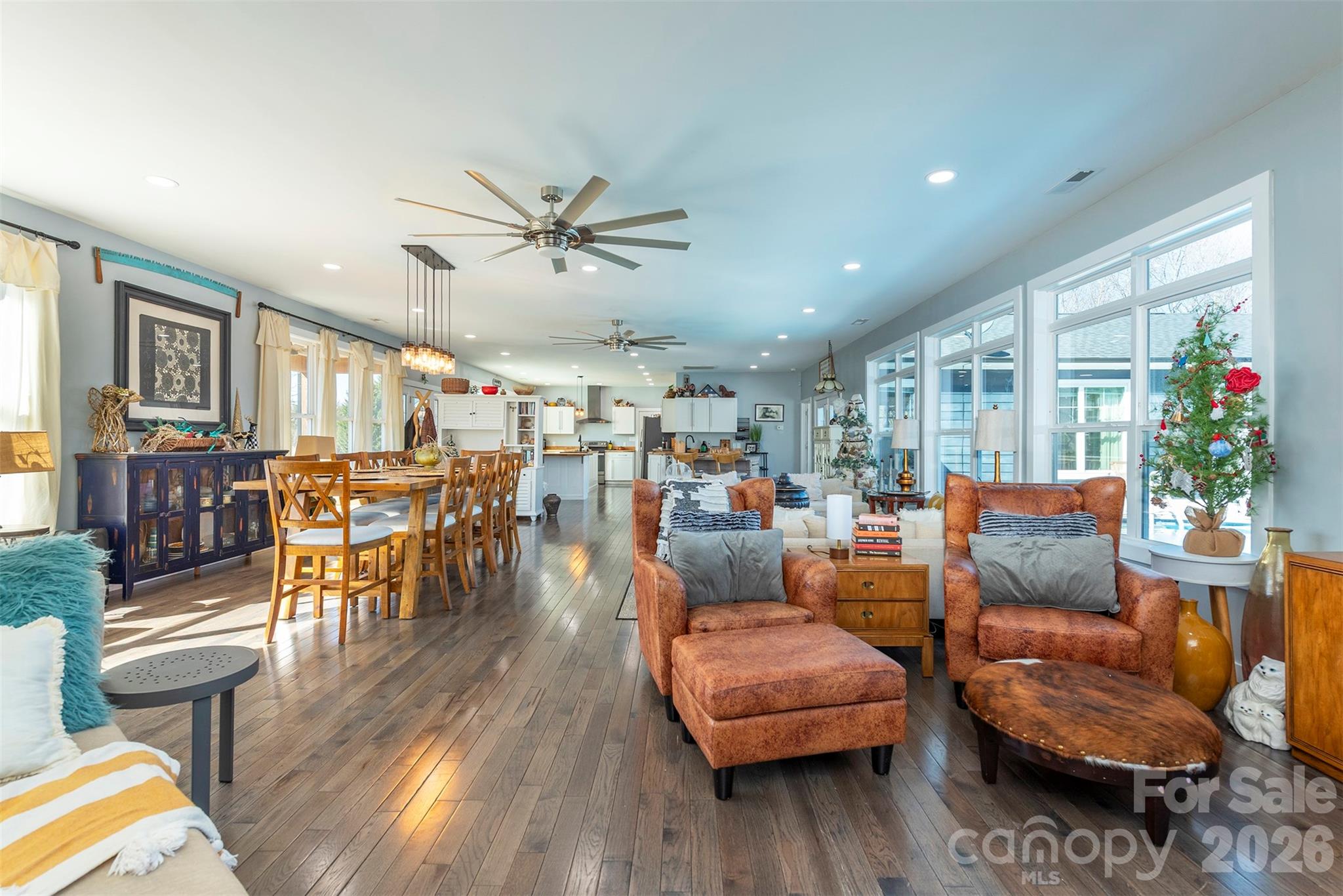 622 Rutherford Drive — Nebo