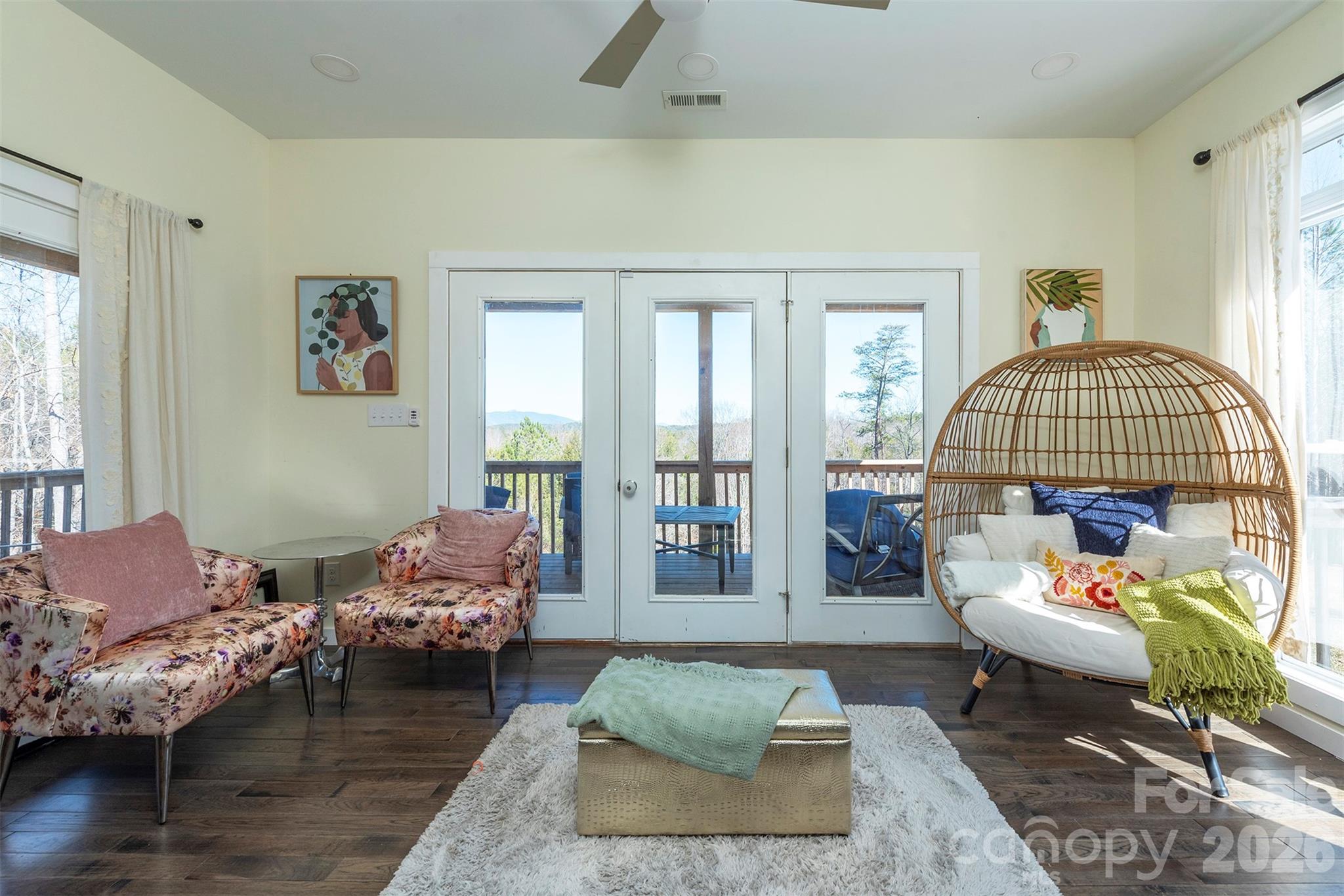 622 Rutherford Drive — Nebo