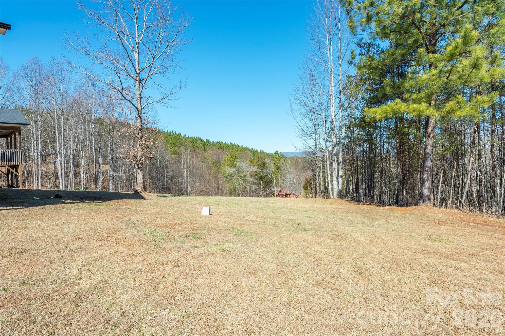 622 Rutherford Drive — Nebo