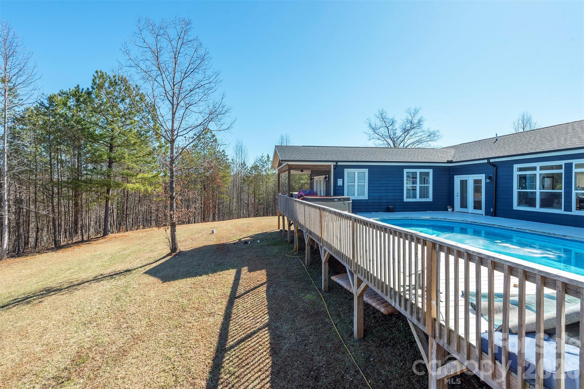 622 Rutherford Drive — Nebo