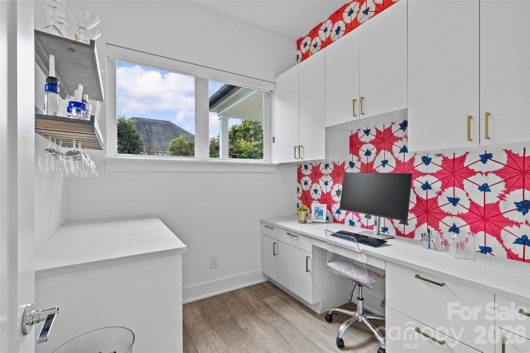 1237 Realta Drive — Charlotte