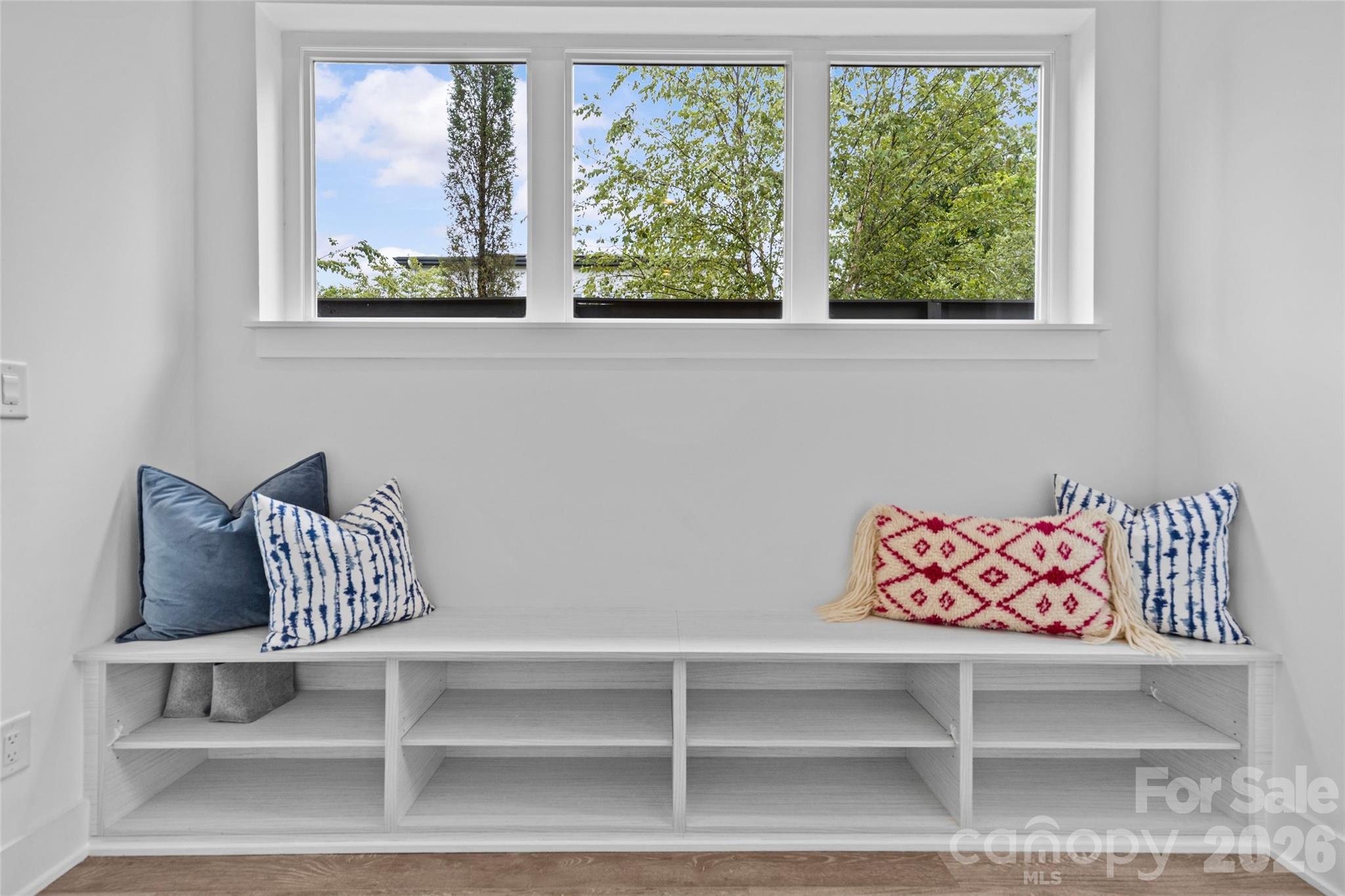 1237 Realta Drive — Charlotte