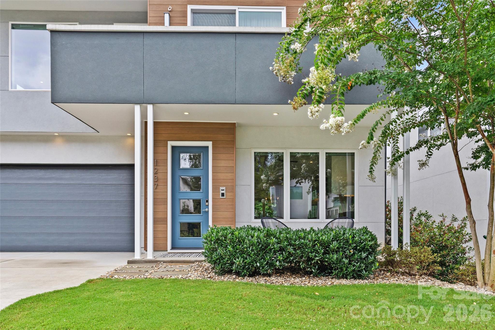 1237 Realta Drive — Charlotte