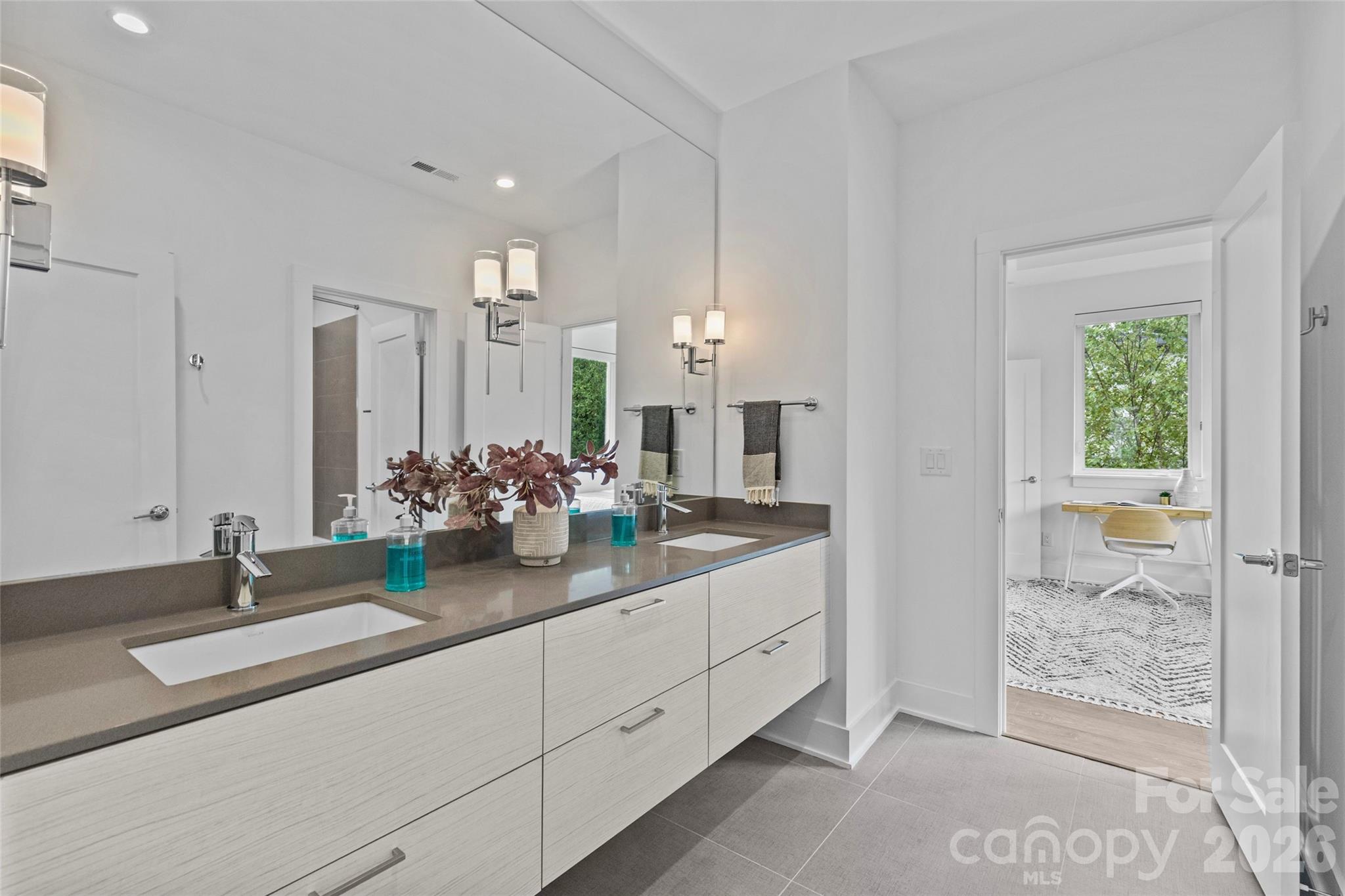1237 Realta Drive — Charlotte