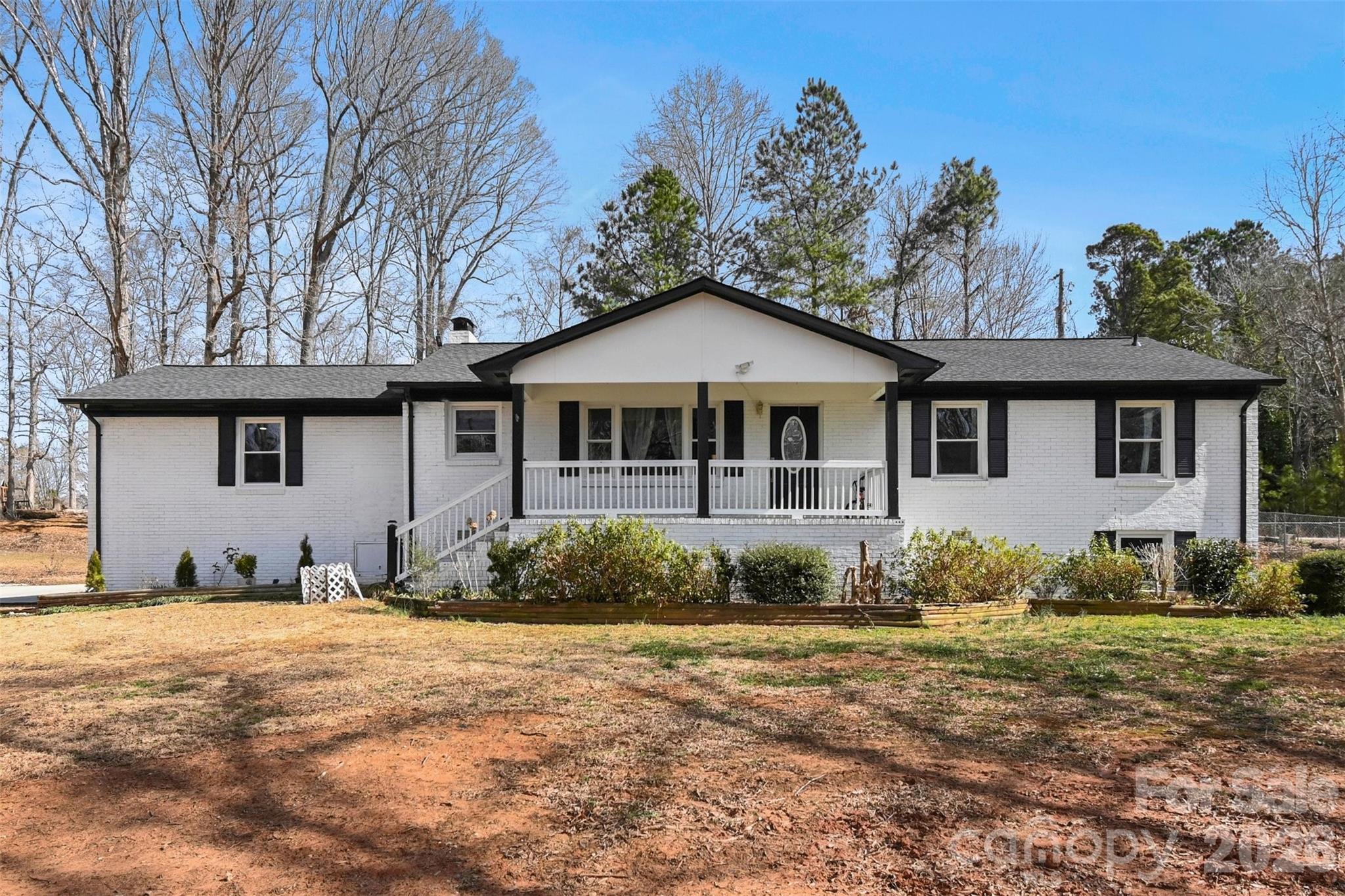 135 Old Gregory Lane — Lancaster