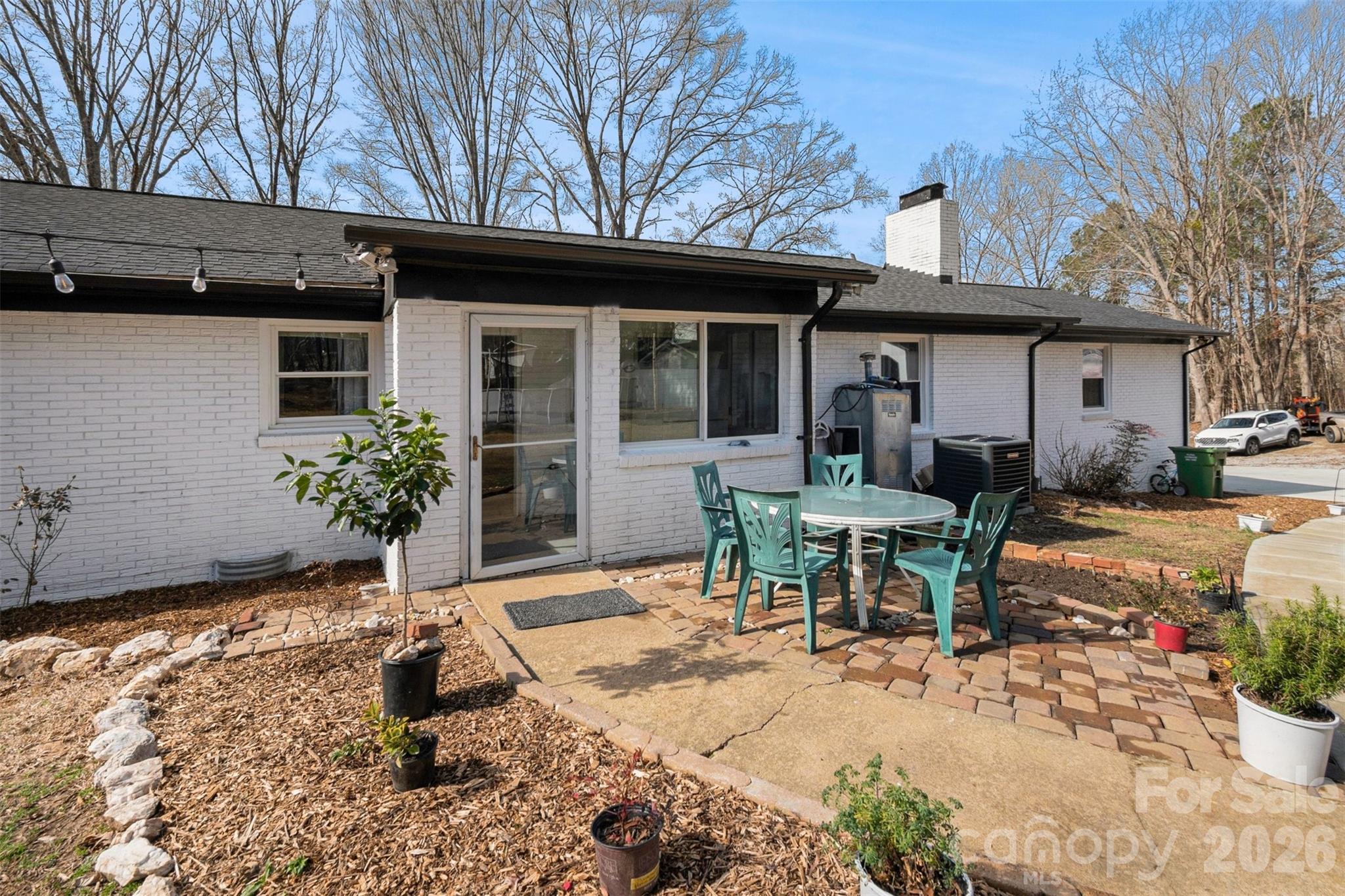 135 Old Gregory Lane — Lancaster