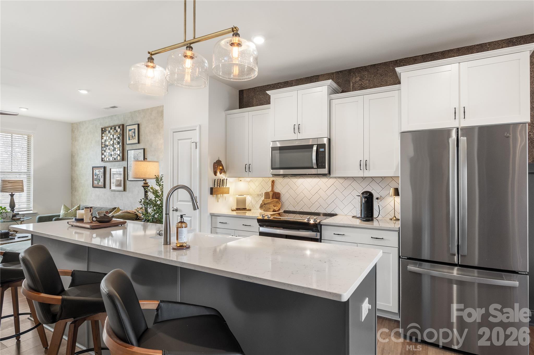 318 Simeon Drive — Charlotte