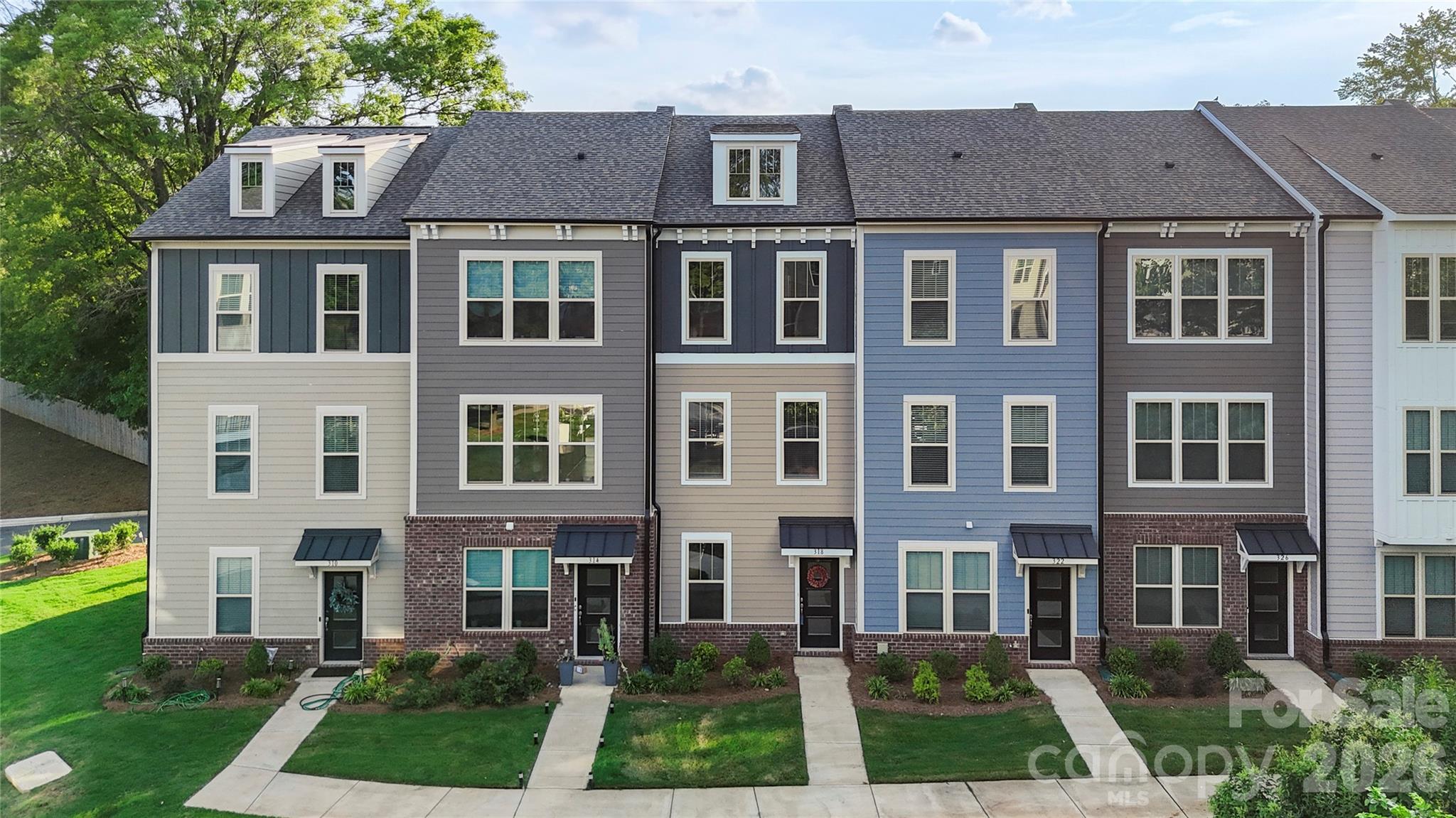 318 Simeon Drive — Charlotte