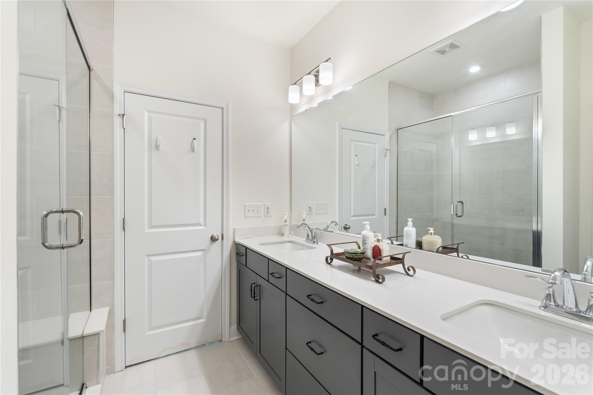 318 Simeon Drive — Charlotte