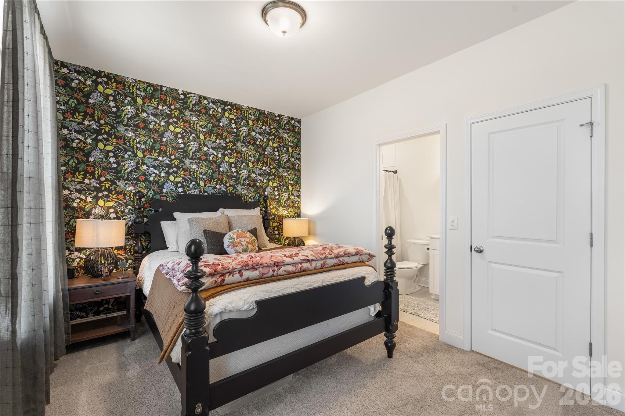 318 Simeon Drive — Charlotte
