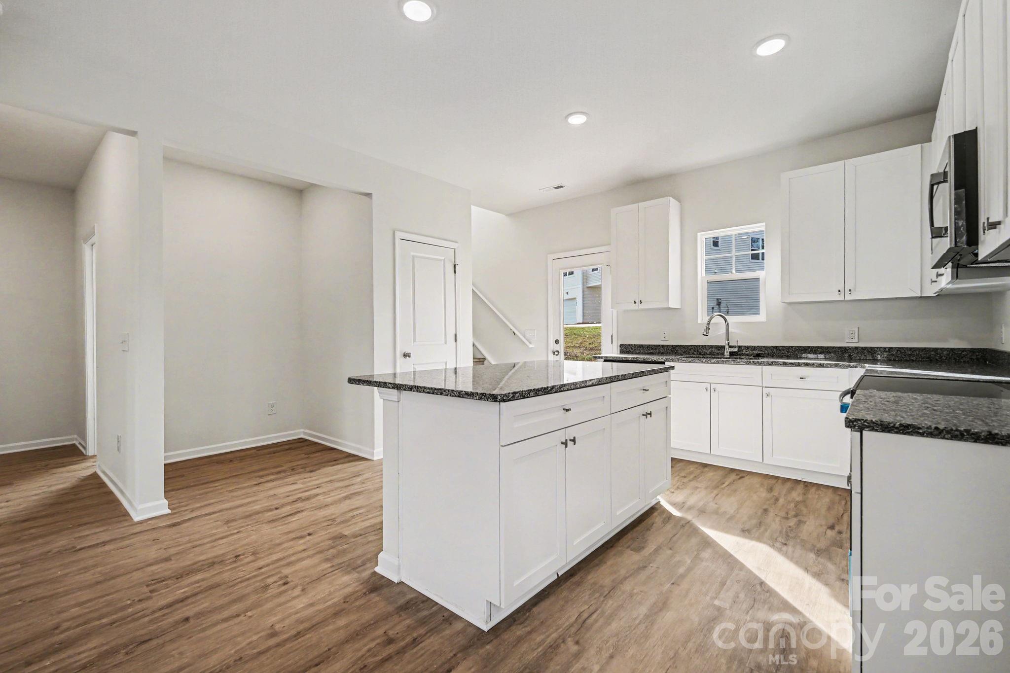 1727 Cloaninger Avenue — Statesville