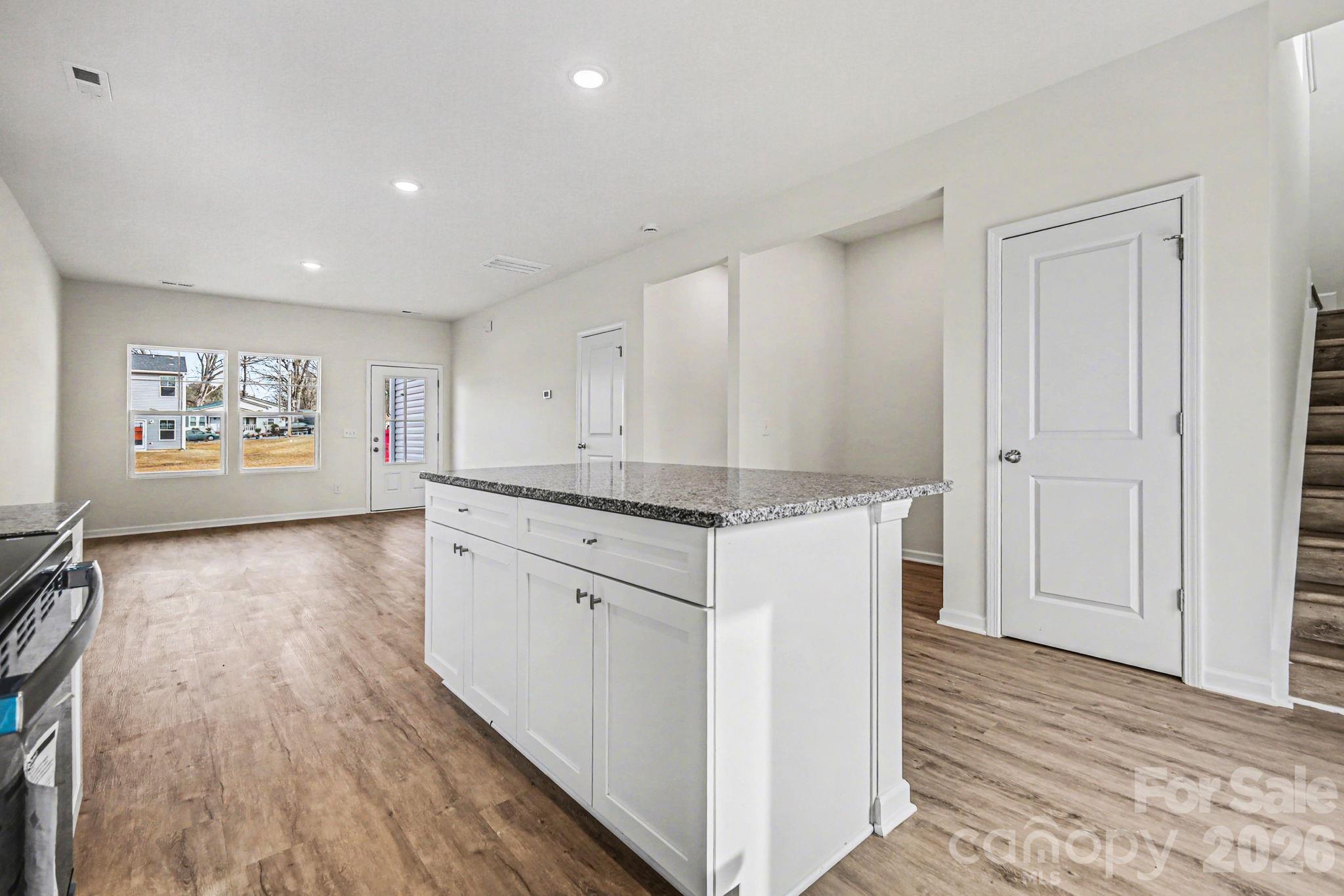 1727 Cloaninger Avenue — Statesville