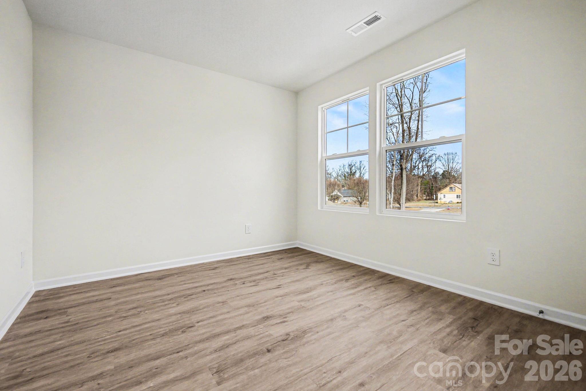 1727 Cloaninger Avenue — Statesville