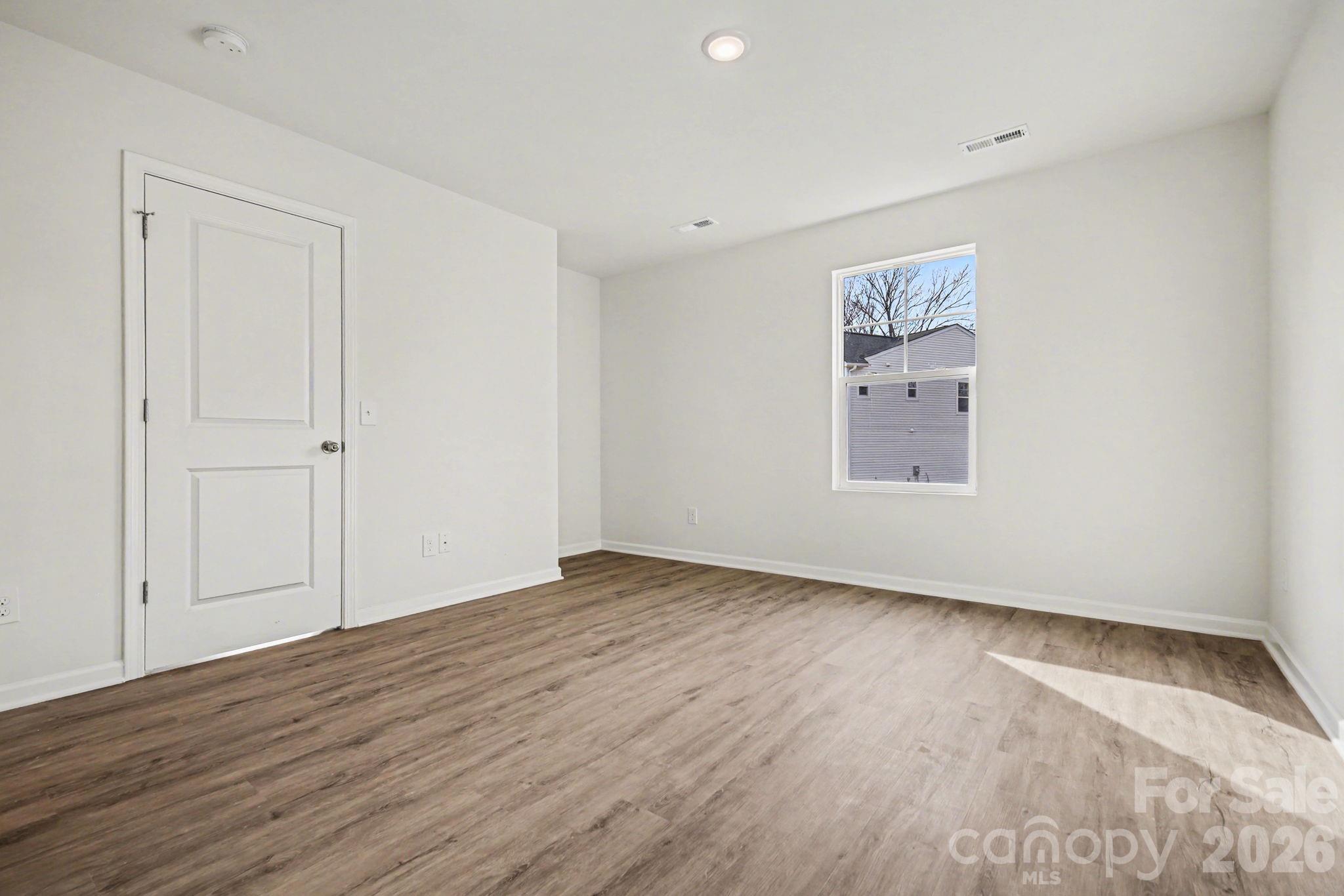 1727 Cloaninger Avenue — Statesville